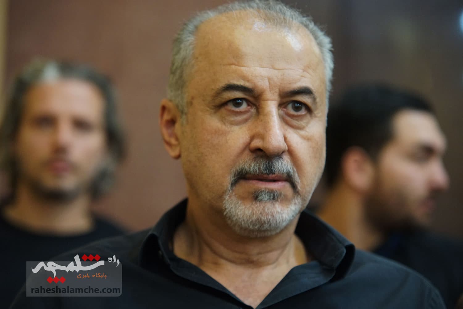حضور بزرگان فوتبال کشور در ختم پدر خداداد عزیزی +تصاویر(2) — تصویر 74