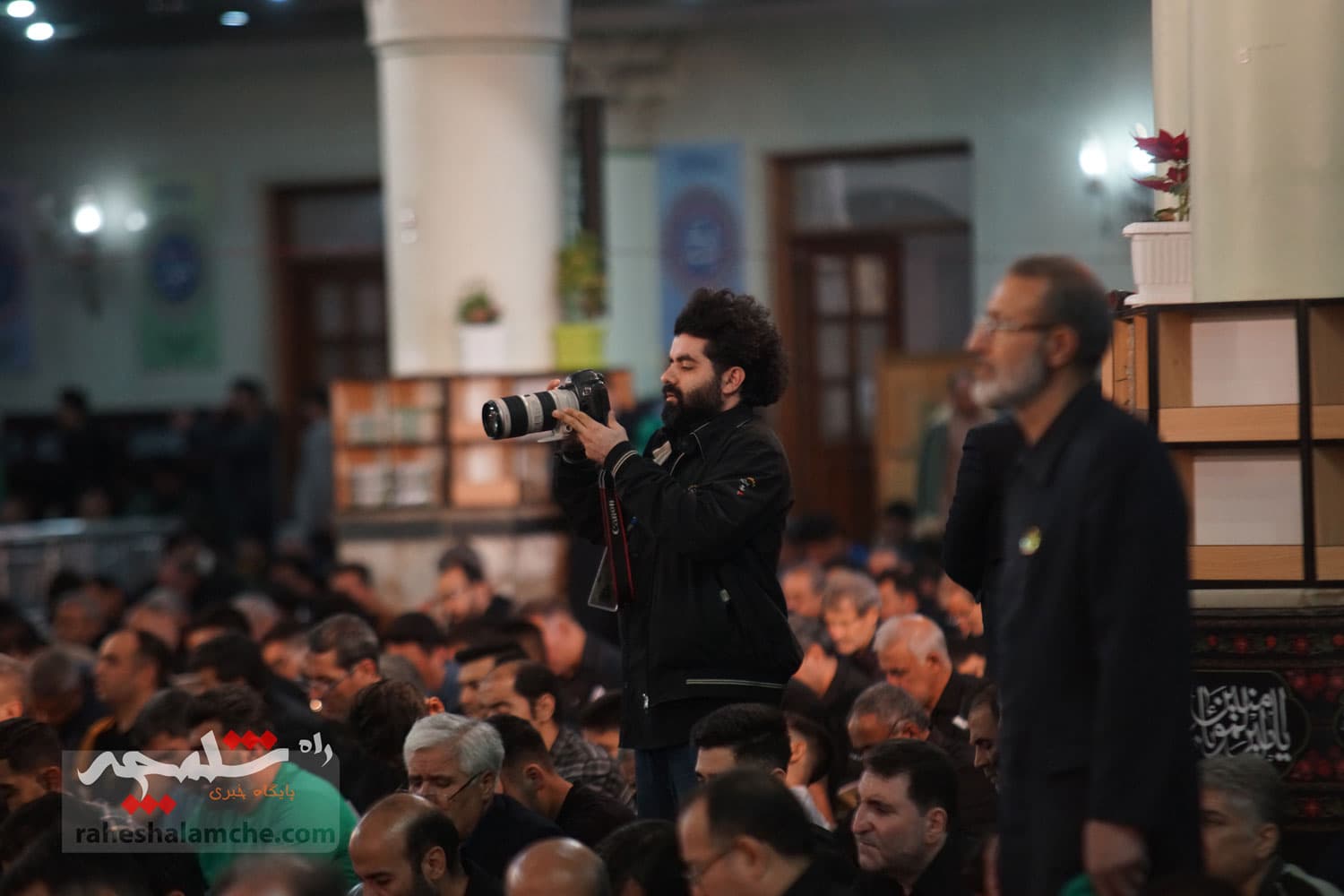 طنین نجوای «الهی العفو» دومین شب قدر در حرم عبدالعظیم حسنی(ع) +تصاویر — تصویر 16