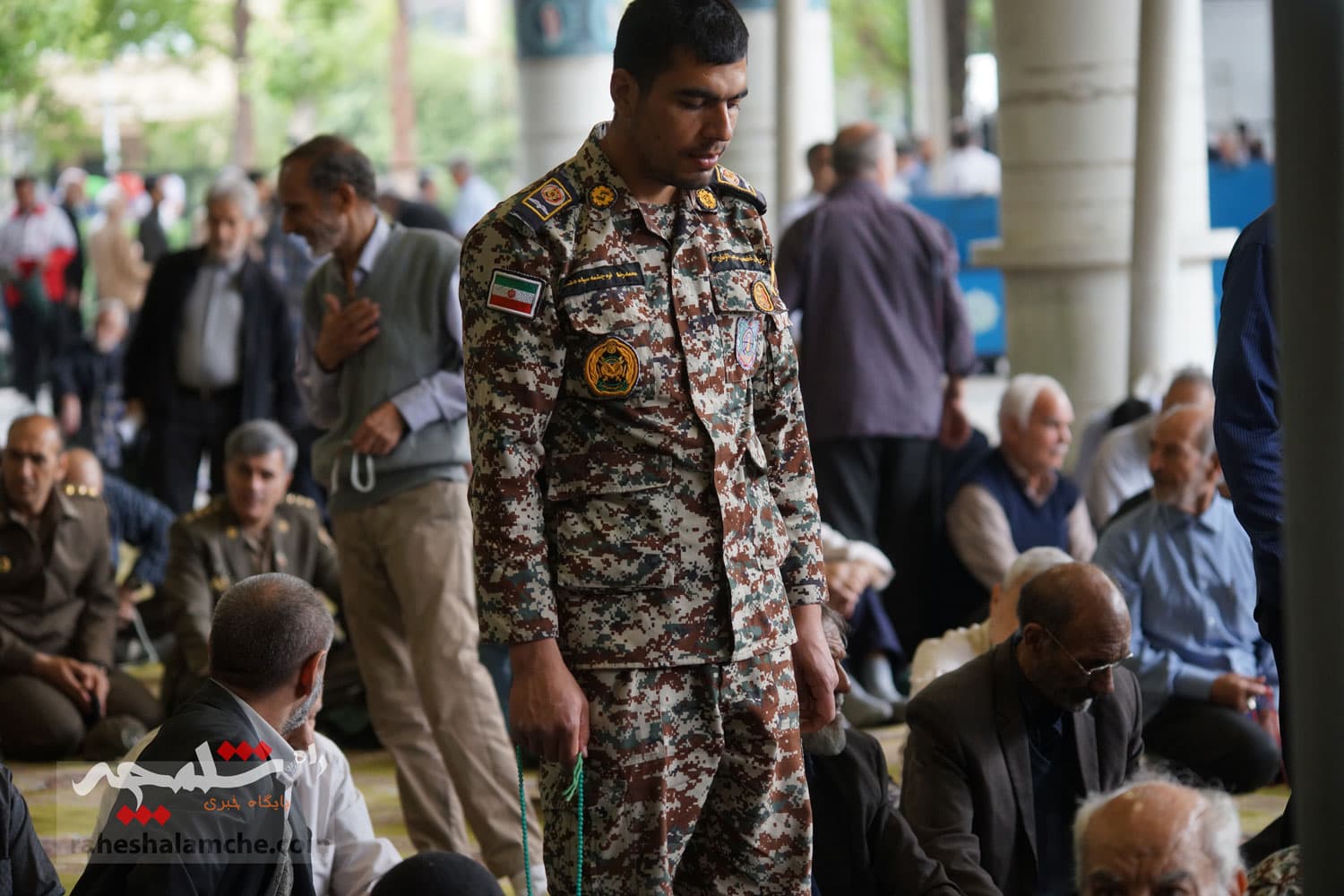 گزارش تصویری نماز جمعه تهران- 22 فروردین — تصویر 21