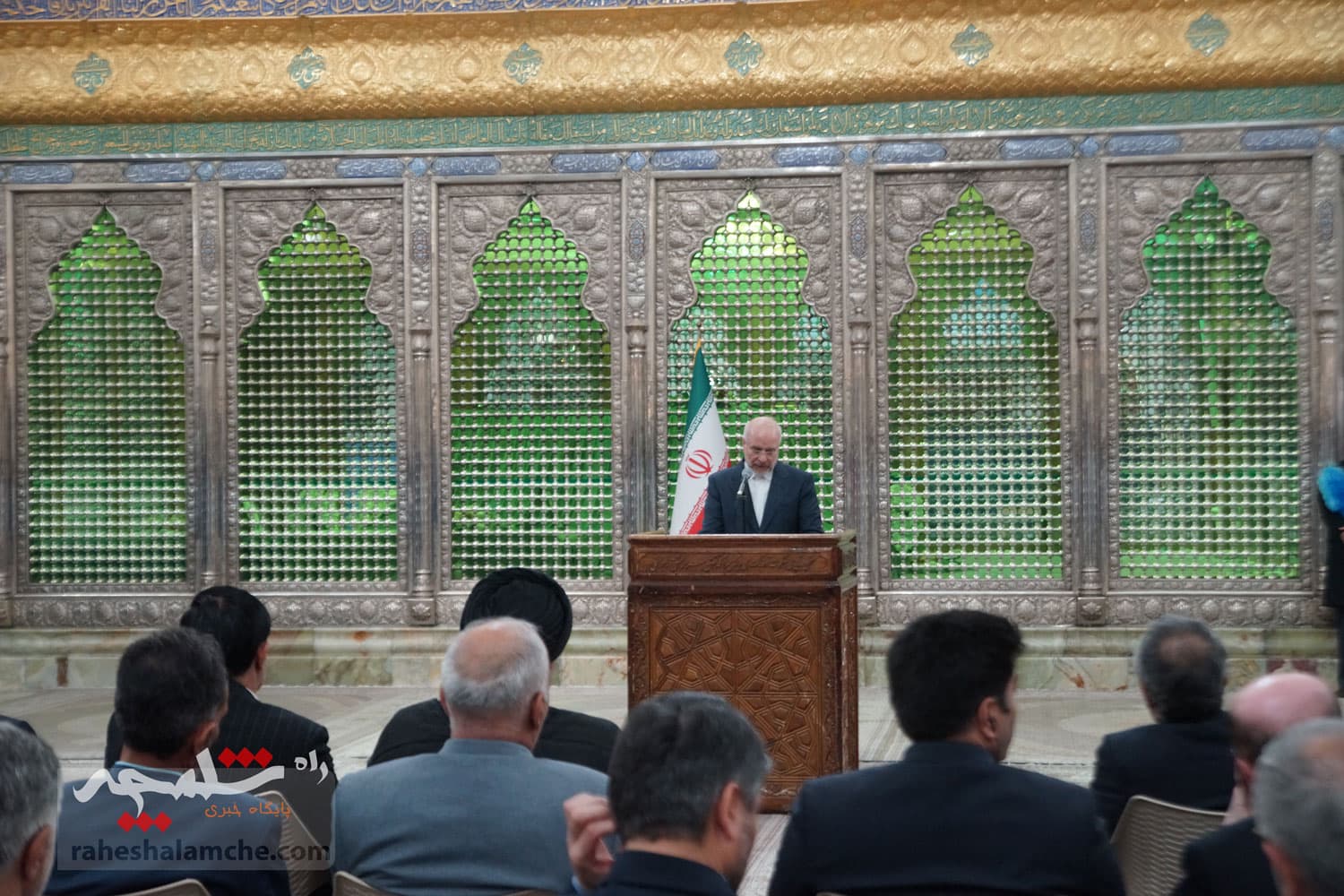 حضور نمایندگان مجلس در حرم امام خمینی(ره) +تصاویر — تصویر 89