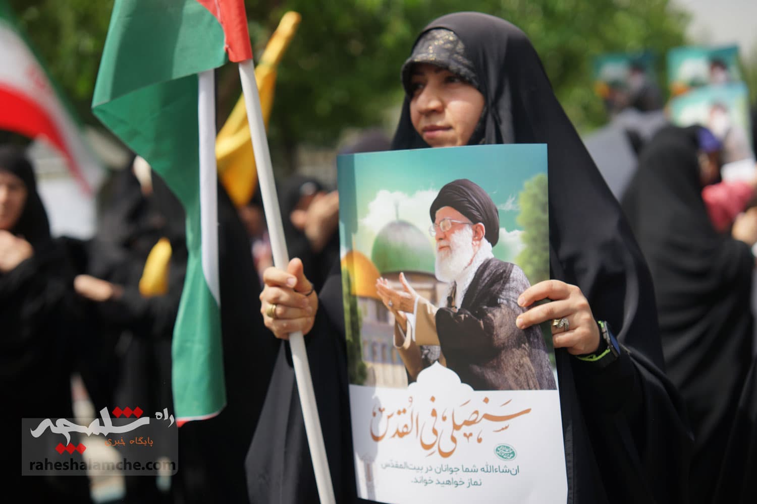 واکنش نمازگزاران تهرانی در راهپیمایی حمایت از غزه به مذاکره +تصاویر — تصویر 10