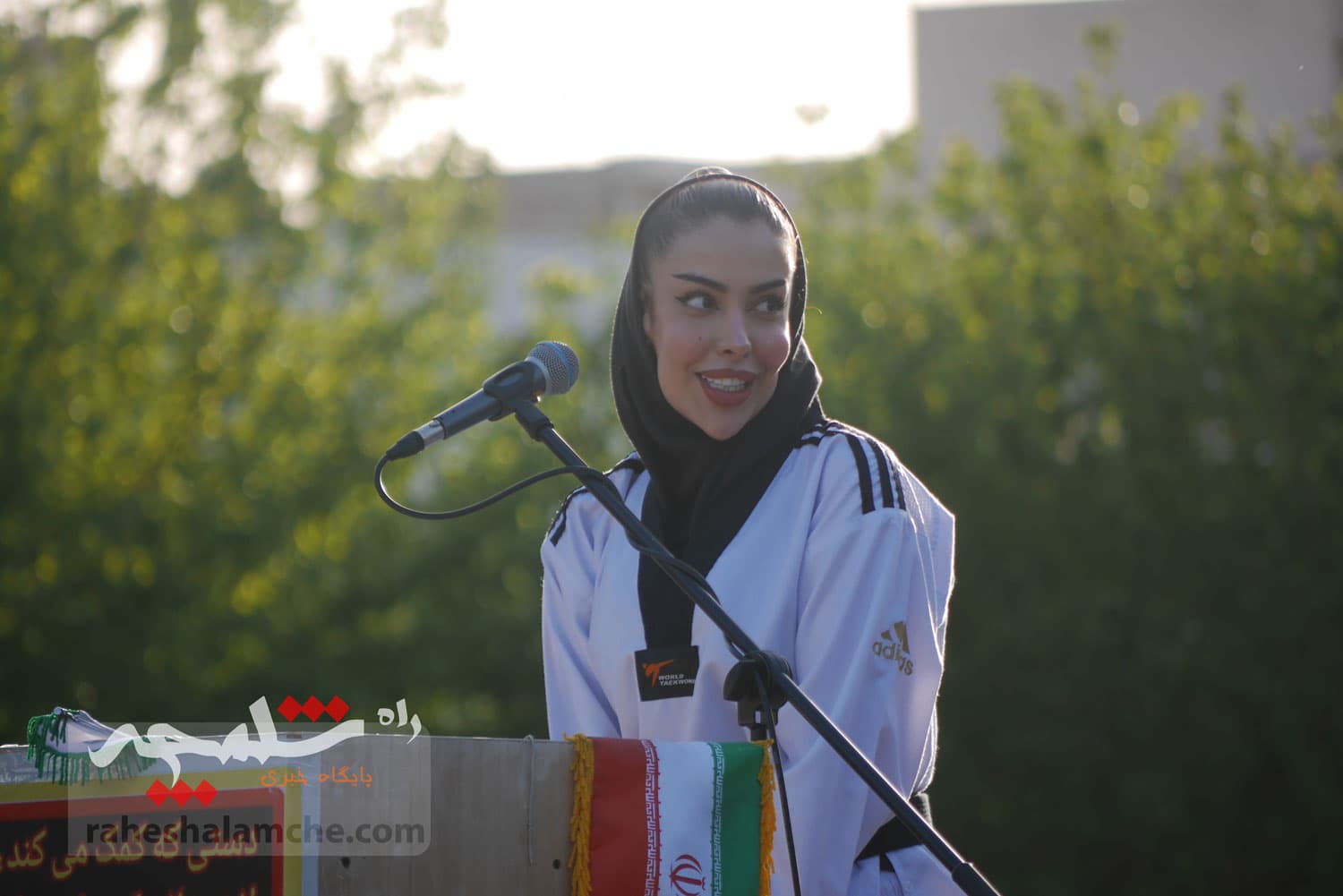 مراسم استقبال از کوهنوردان اورست در چشمهعلی شهر ری +تصاویر — تصویر 56