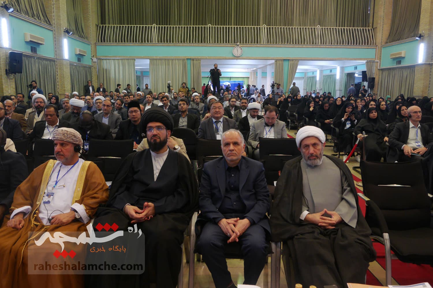 اولین همایش بینالمللی حقوق بشر در رهیافت شرقی برگزار شد — تصویر 40