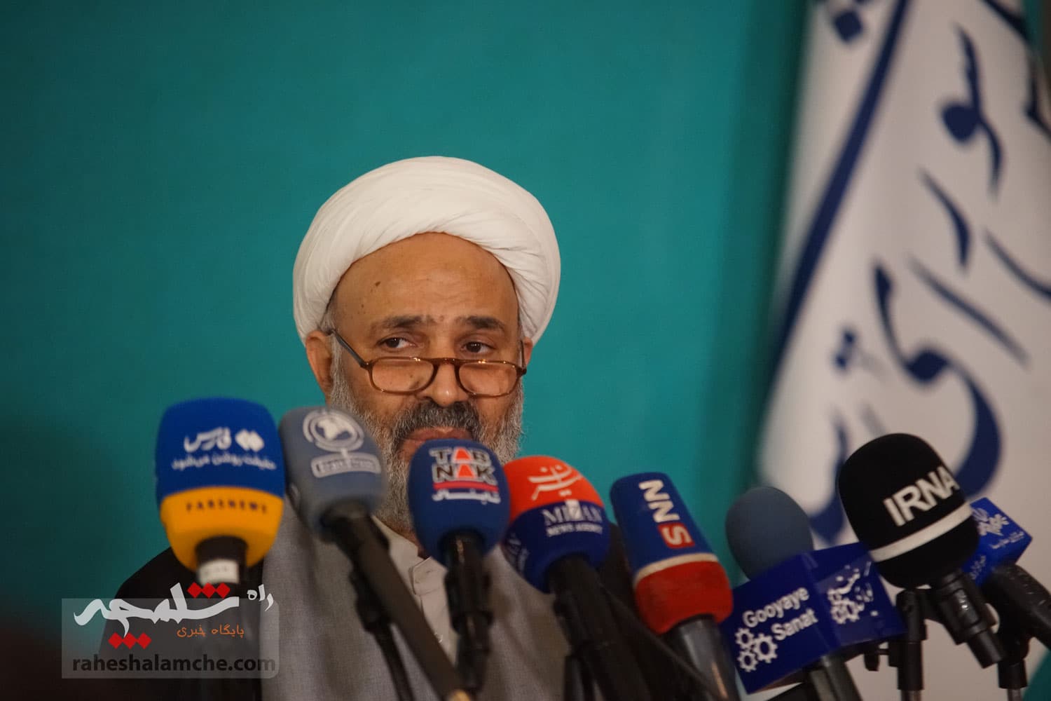 نشست خبری پژمانفر در تشریح اقدامات کمیسیون اصل نود در سال 1403 +تصاویر — تصویر 21