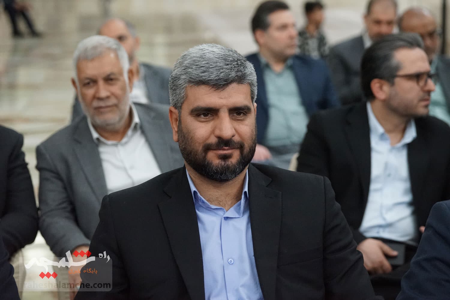حضور نمایندگان مجلس در حرم امام خمینی(ره) +تصاویر — تصویر 55