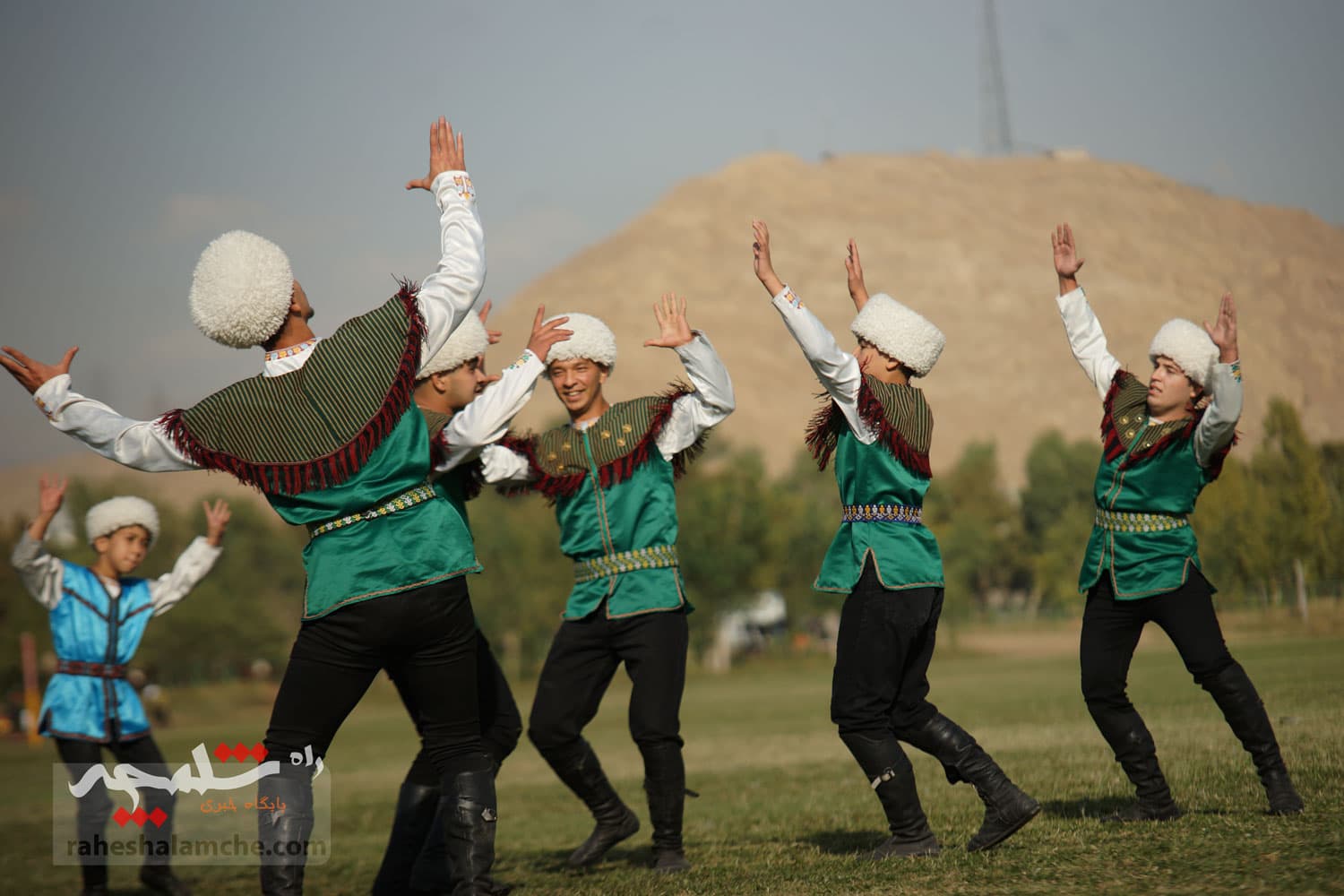حاشیههای تصویری برگزاری آیین بینالمللی «ورزش ملی، وفاق ملی» — تصویر 31