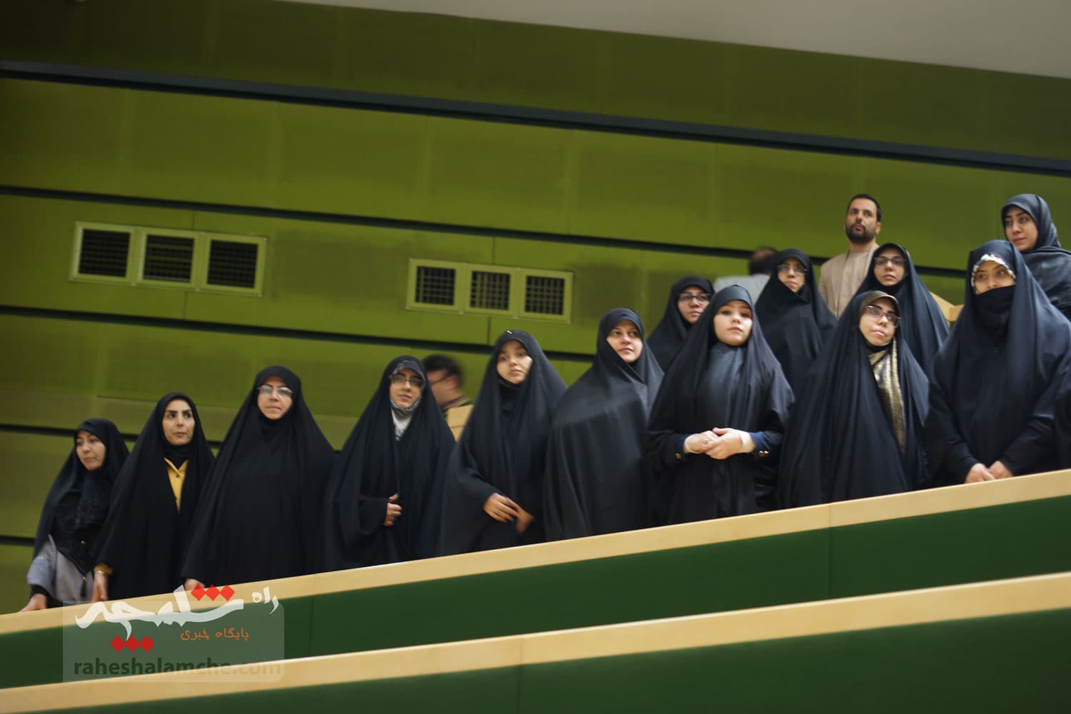 امروز در مجلس چه خبر بود؟ +تصاویر — تصویر 26