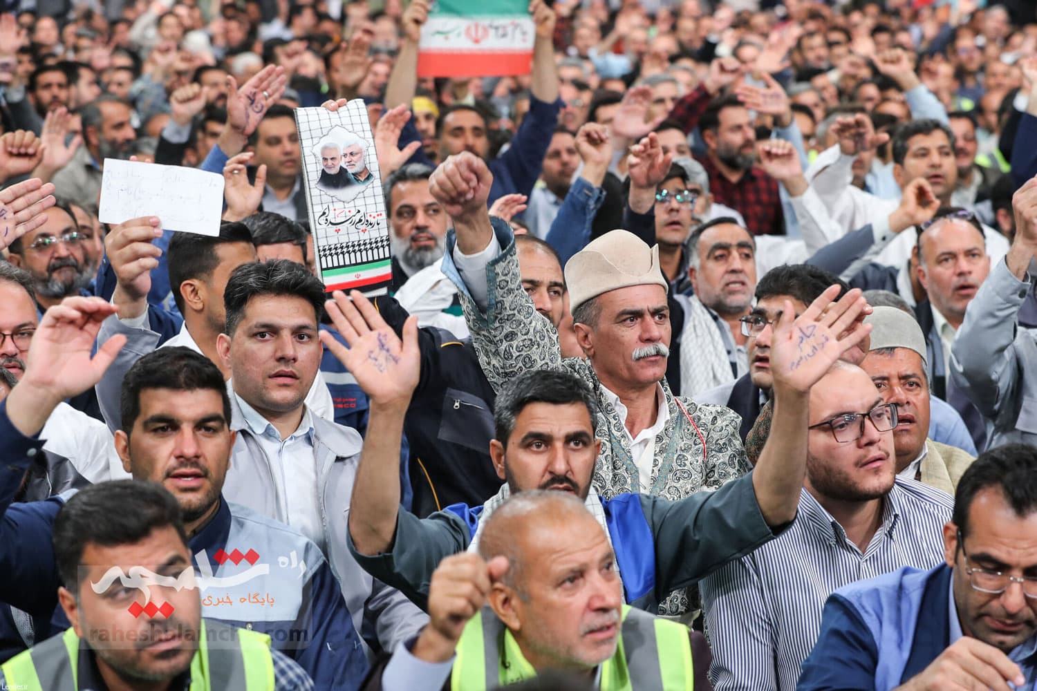 دیدار هزاران کارگر با رهبر انقلاب +تصاویر — تصویر 22