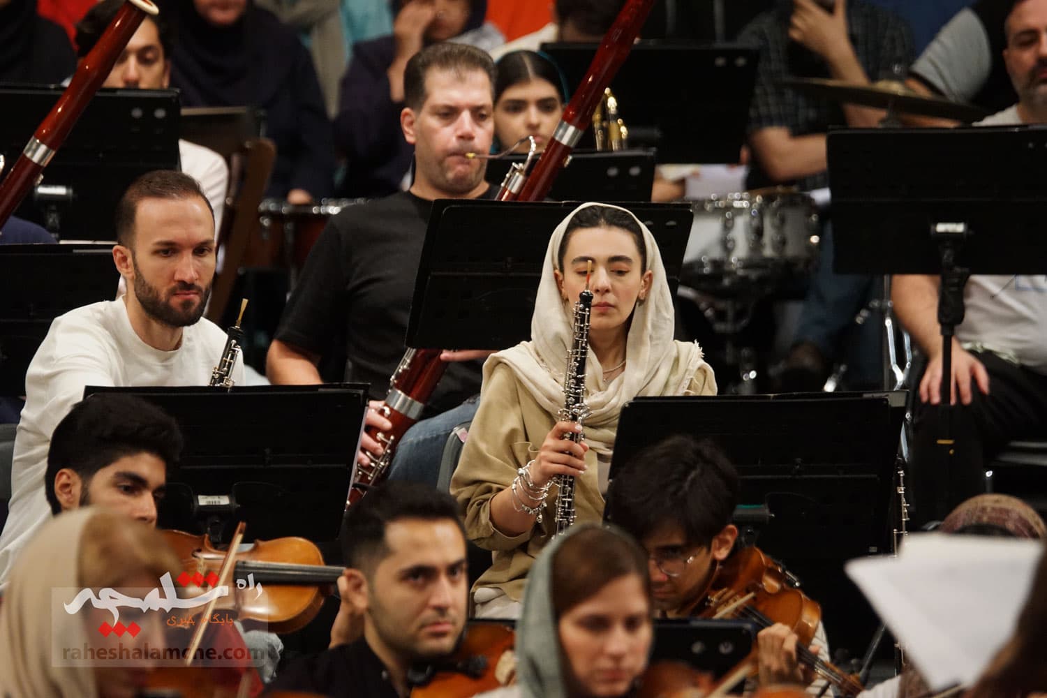 تمرین ارکستر سمفونیک در تالار وحدت تهران +تصاویر — تصویر 12
