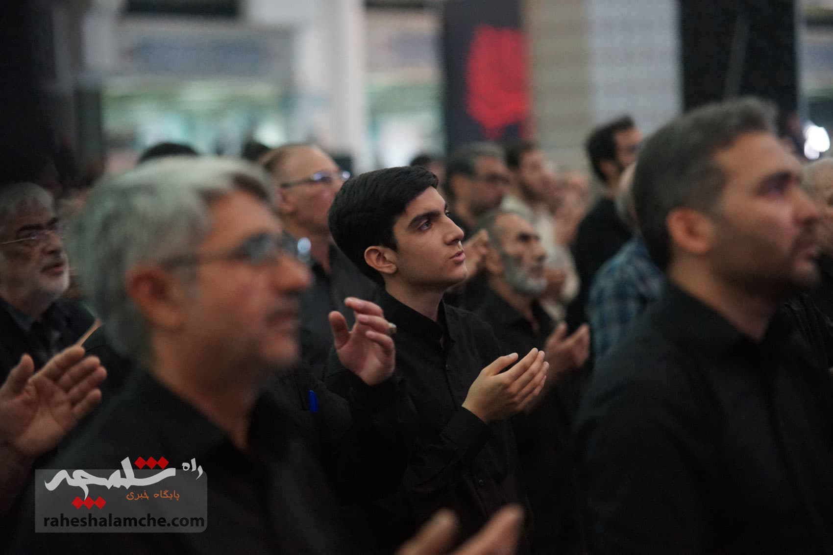 اولین نماز جمعه تهران در ماه محرم برگزار شد +تصاویر — تصویر 13