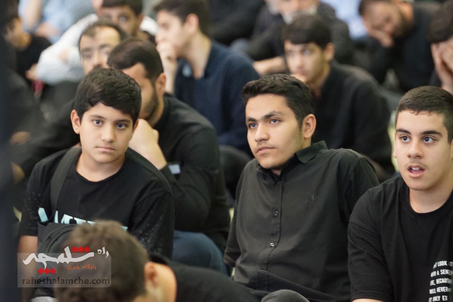 نماز جمعه این هفته تهران برگزار شد +تصاویر — تصویر 55