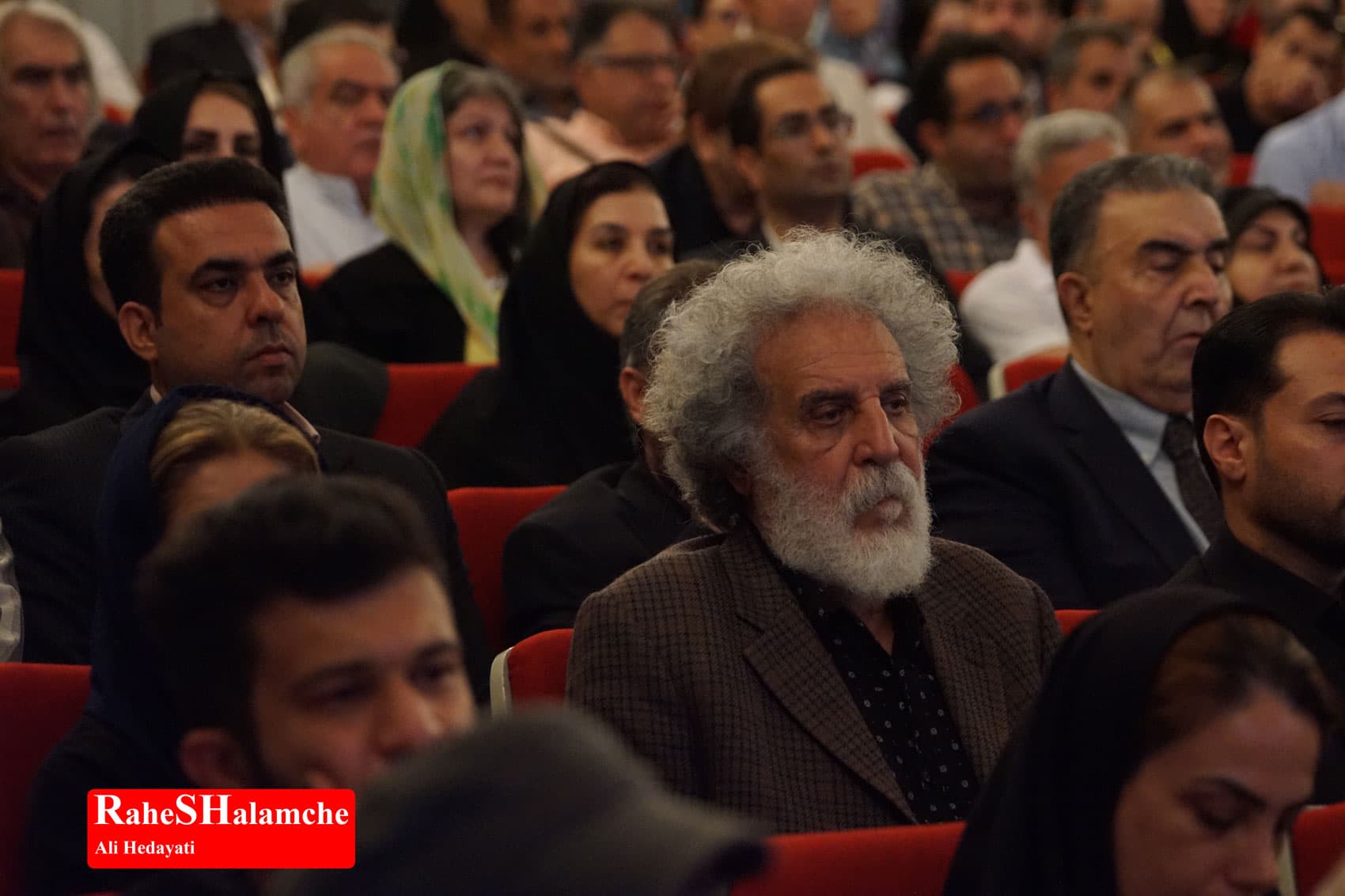 پزشکیان پا به توپ شد +تصاویر — تصویر 7