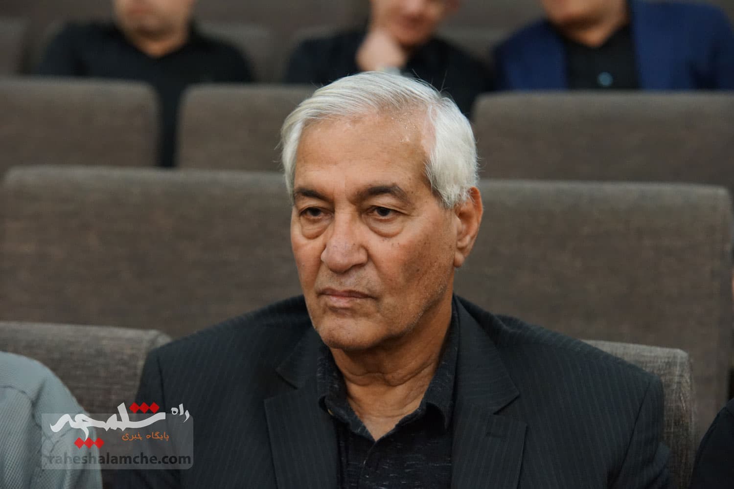 مراسم ختم پدر خداداد عزیزی چه کسانی بودند؟ +تصاویر(1) — تصویر 18