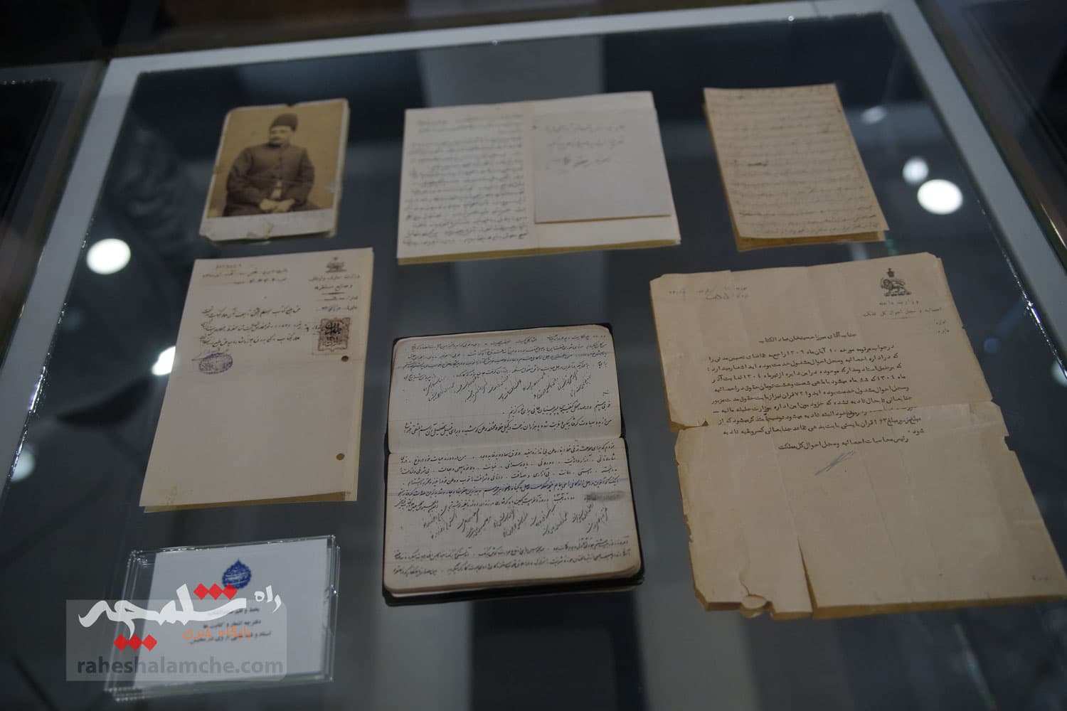 نمایشگاه آثار استاد «عمادالکتاب» افتتاح شد +تصاویر — تصویر 8