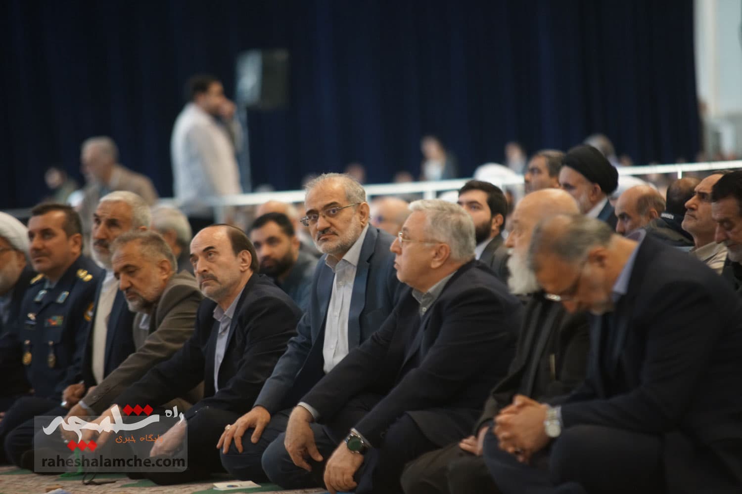آخرین نماز جمعه تهران در سال 403 برگزار شد+تصاویر — تصویر 54