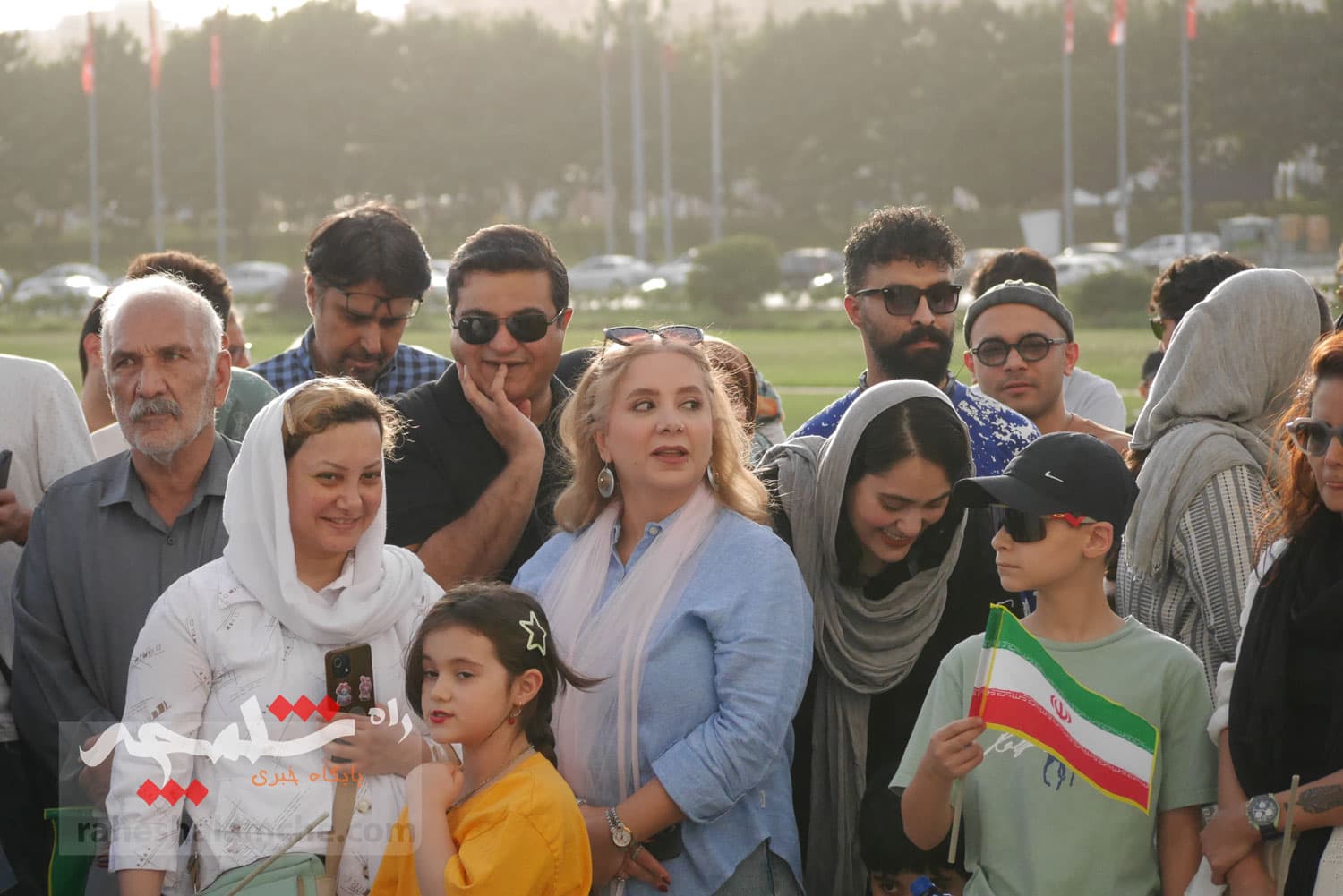 لحظاتی شاد با اجرای ارکستر سمفونیک ایران در میدان آزادی تهران +تصاویر — تصویر 11