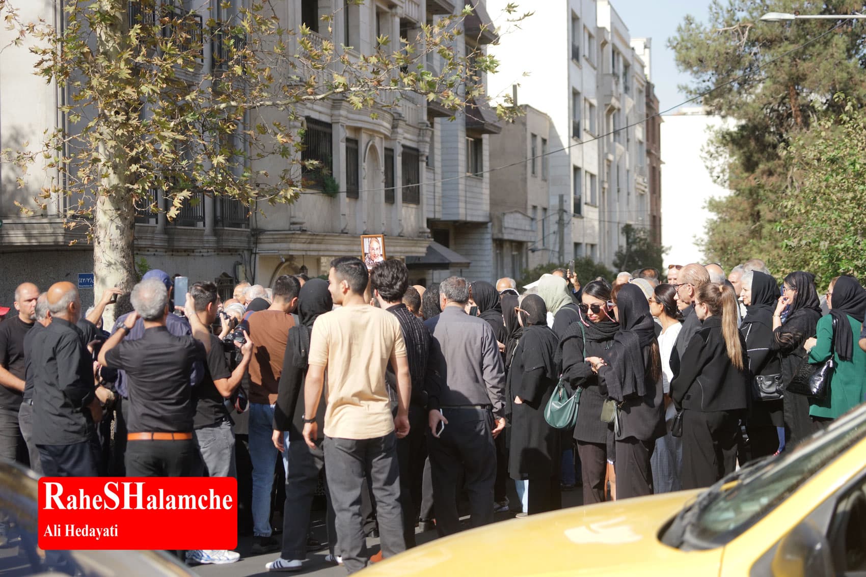 پیکر ثمین باغچهبان تشییع شد +تصاویر — تصویر 5