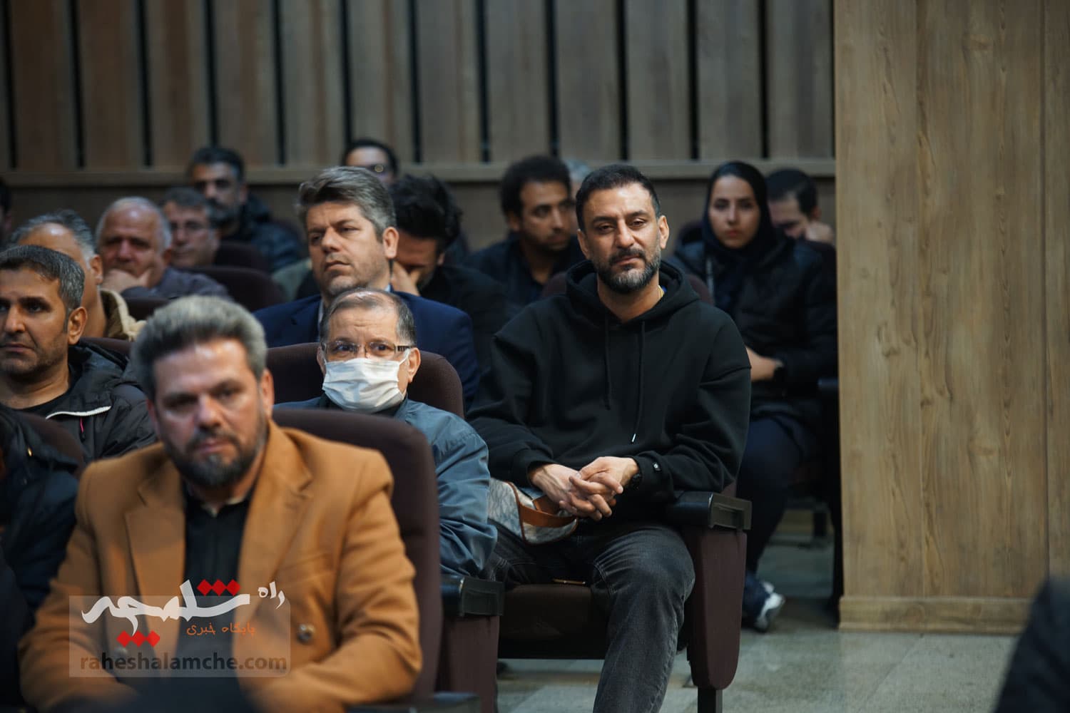 گزارش اختصاصی راه شلمچه از مراسم ختم پدر «بهروز رهبری فرد» +تصاویر — تصویر 105