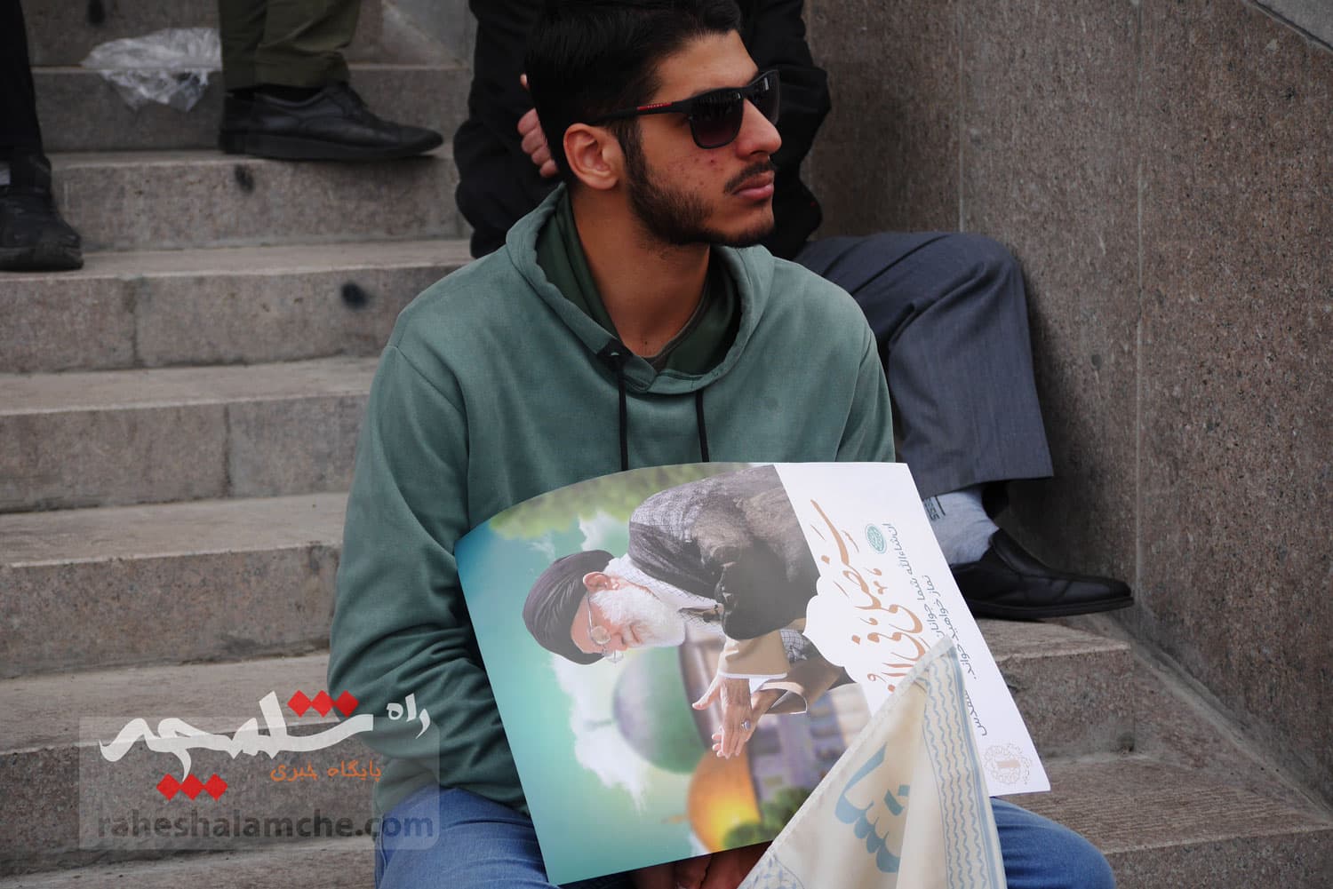 گزارش تصویری اختصاصی راه شلمچه از نماز عید فطر به امامت رهبر انقلاب — تصویر 53