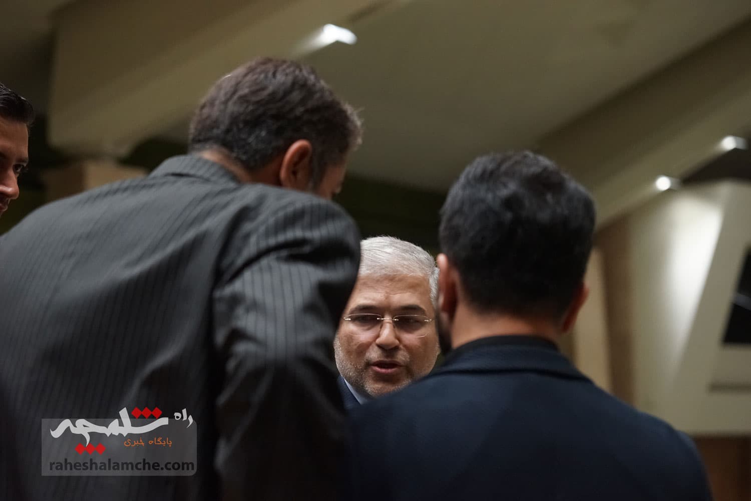 گزارش تصویری کاملا متفاوت از صحن علنی مجلس — تصویر 64