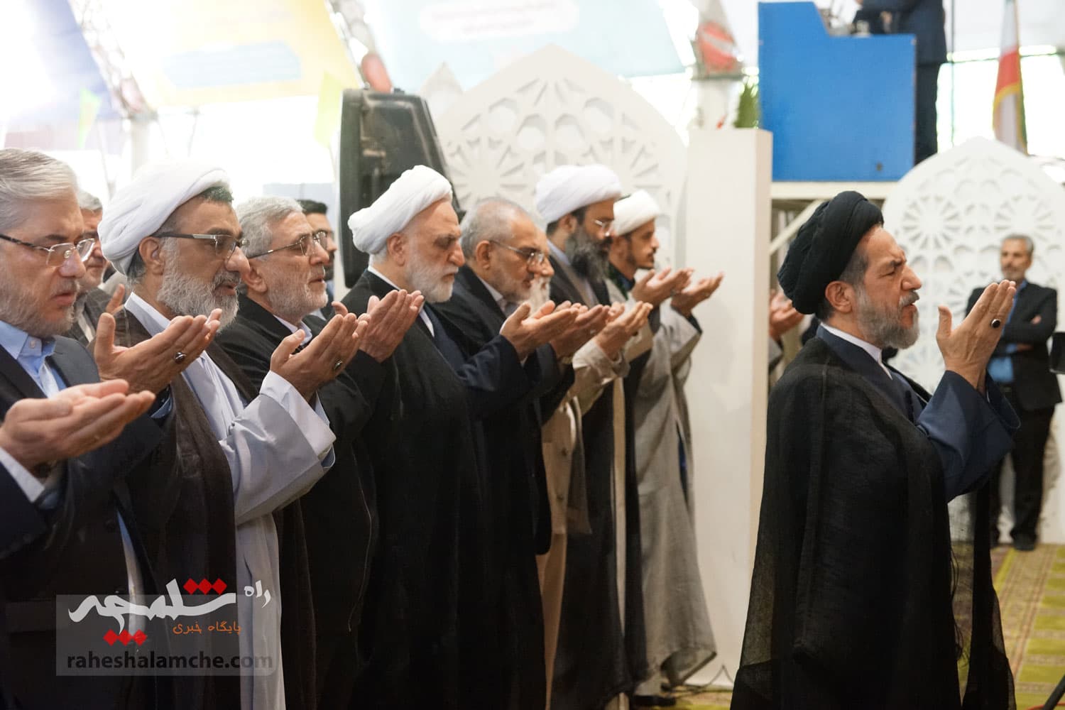 نماز عید قربان در دانشگاه تهران برگزار شد +تصاویر — تصویر 27