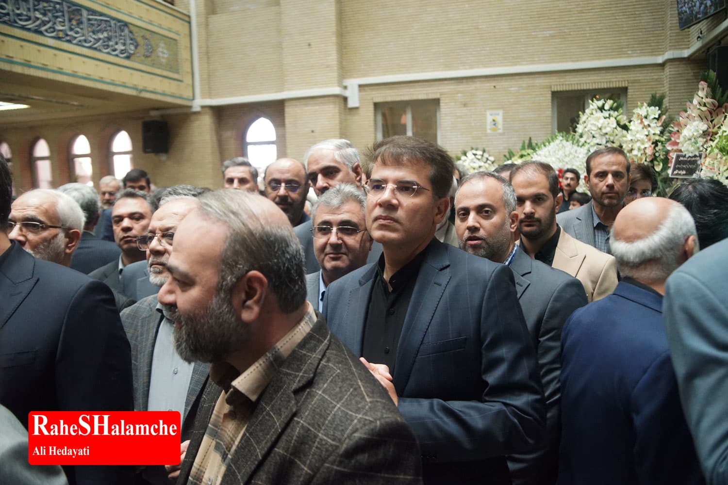 چه کسانی در مراسم ترحیم مادر حداد عادل بودند؟ +تصاویر — تصویر 115