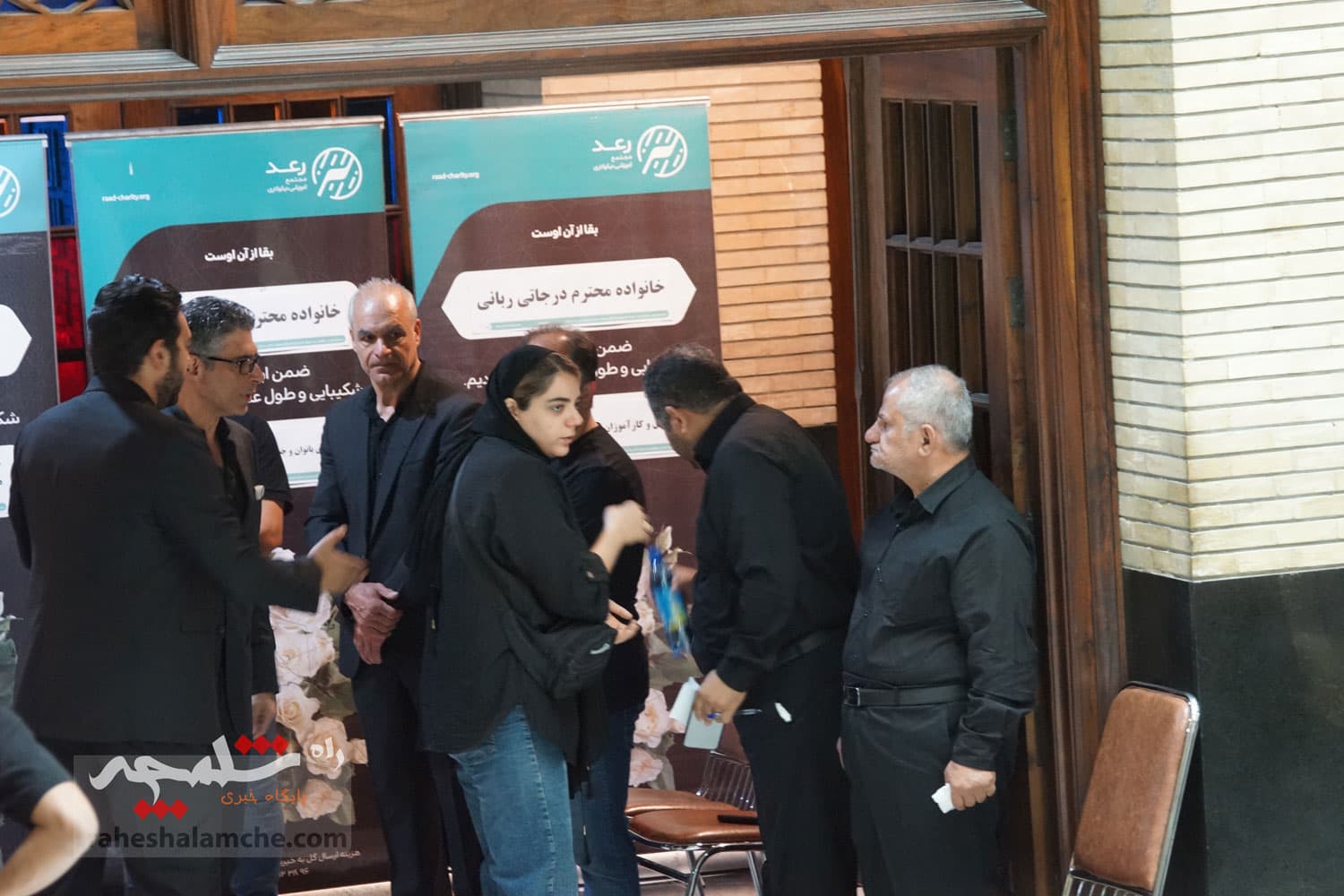 مراسم هفتمین روز درگذشت «محمدرضا درجاتی» +تصاویر — تصویر 24