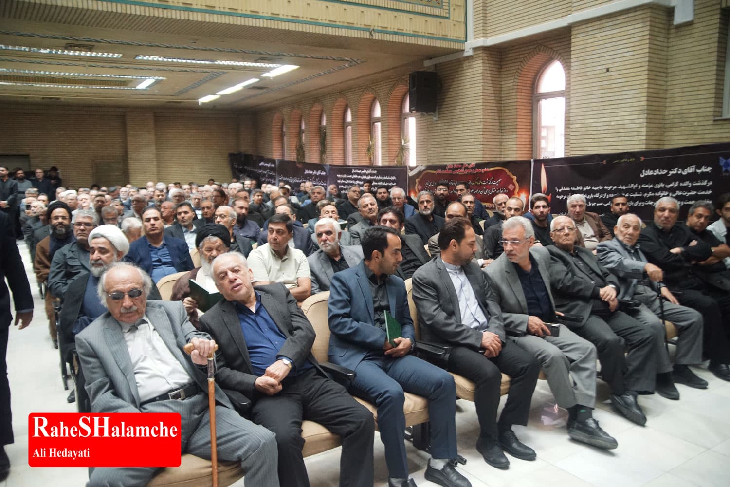 چه کسانی در مراسم ترحیم مادر حداد عادل بودند؟ +تصاویر — تصویر 69