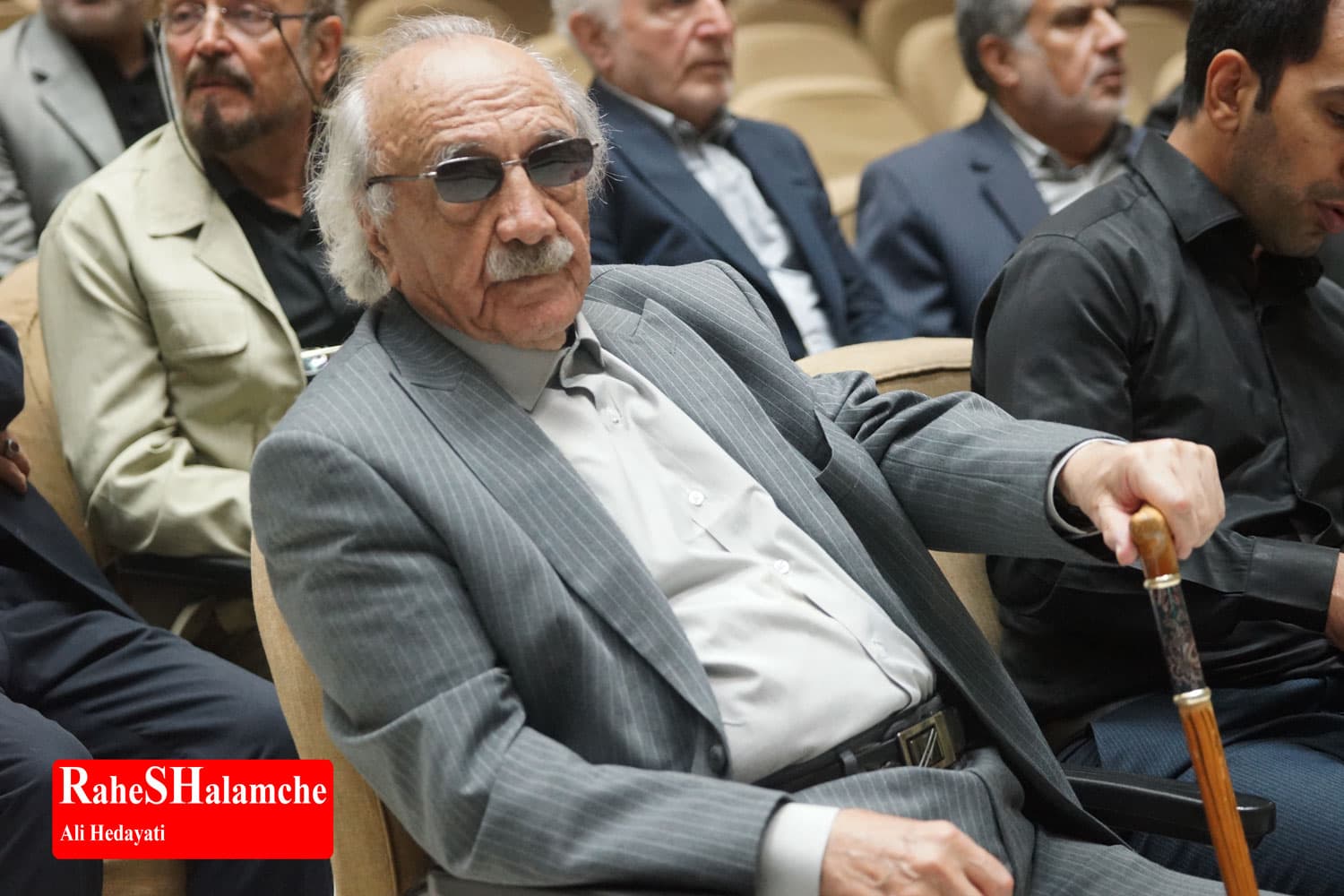 چه کسانی در مراسم ترحیم مادر حداد عادل بودند؟ +تصاویر — تصویر 5
