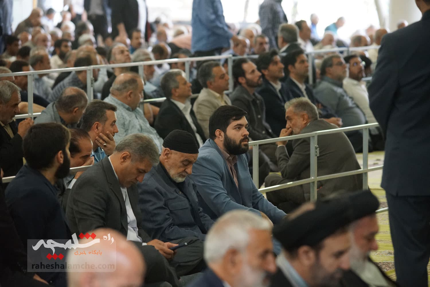 برگزاری نمازجمعه تهران در آغاز هفته کار و کارگر +تصاویر — تصویر 65