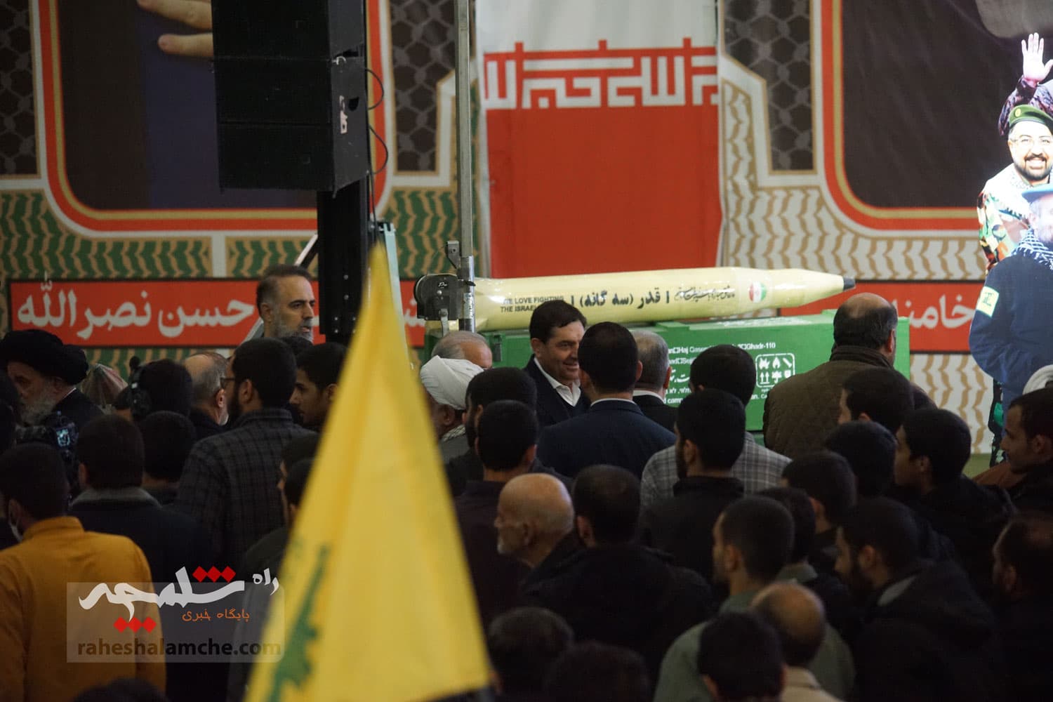 مراسم گرامیداشت شهید سیدحسن نصرالله در مصلی تهران برگزار شد +تصاویر — تصویر 56