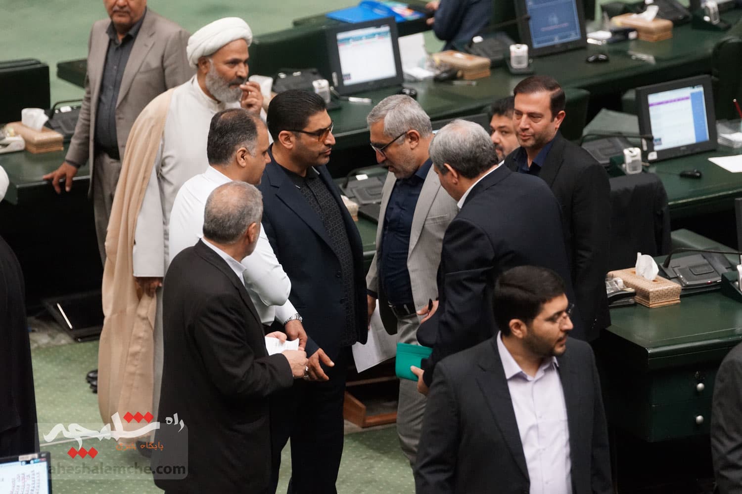 صحن علنی روز سهشنبه مجلس +تصاویر — تصویر 12