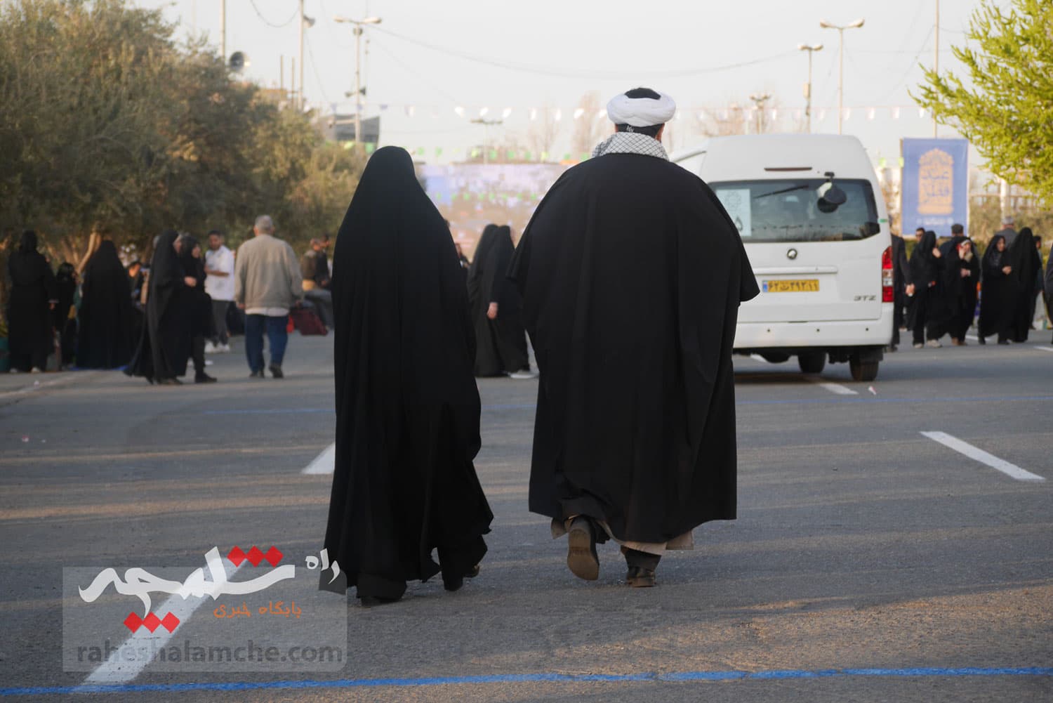 گزارش تصویری اختصاصی راه شلمچه از نماز عید فطر به امامت رهبر انقلاب — تصویر 4