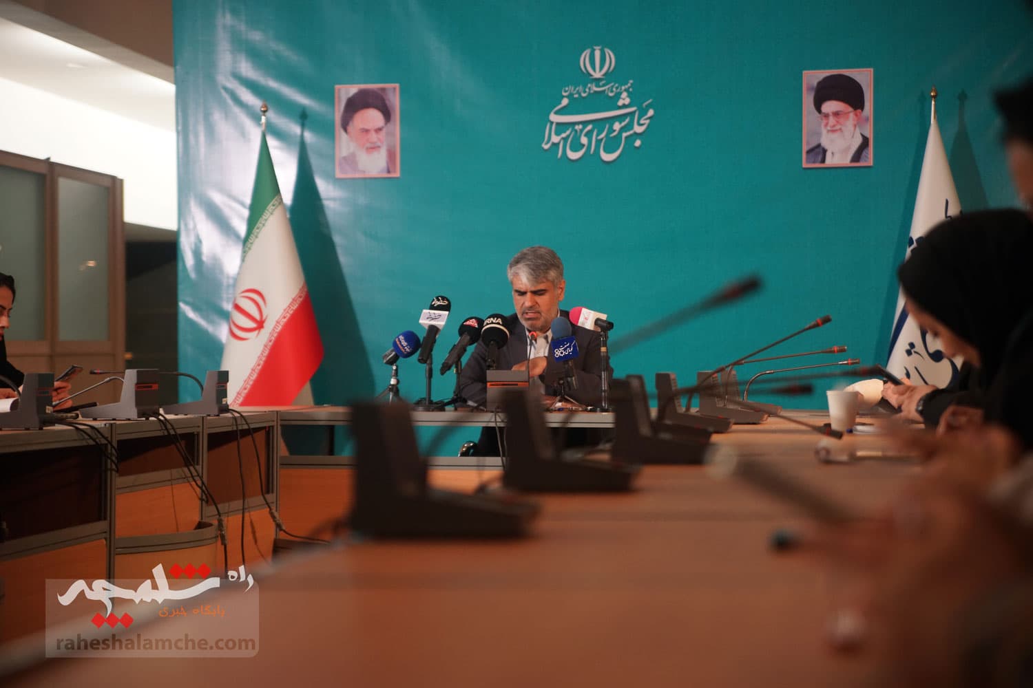 نشست خبری نائب رئیس کمیسیون آموزش مجلس +تصاویر — تصویر 13