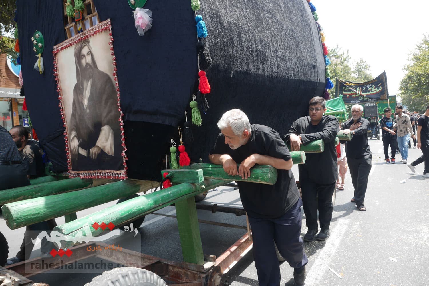 دسته عزادارای خاص در تهران +تصاویر — تصویر 81