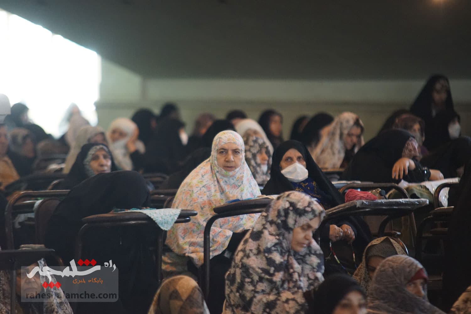 نماز جمعه تهران در آستانه ماه مبارک رمضان برگزار شد +تصاویر — تصویر 60