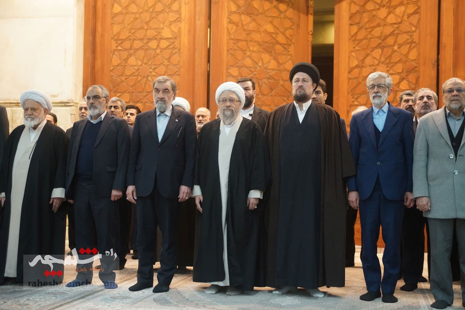 تجدید میثاق اعضای مجمع تشخیص با آرمانهای امام راحل +تصاویر — تصویر 2