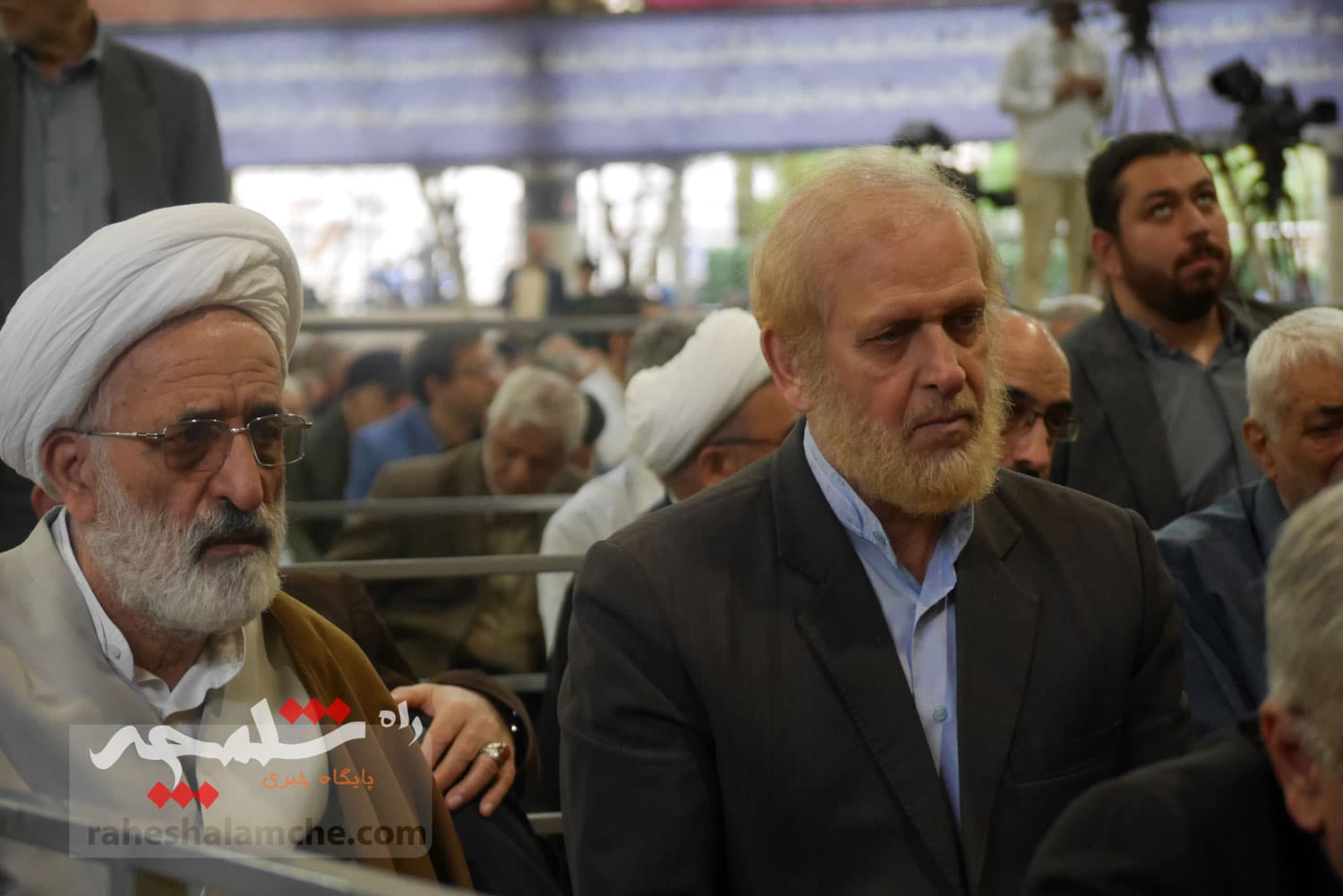 نماز جمعه 15 فروردین تهران برگزار شد +تصاویر — تصویر 25