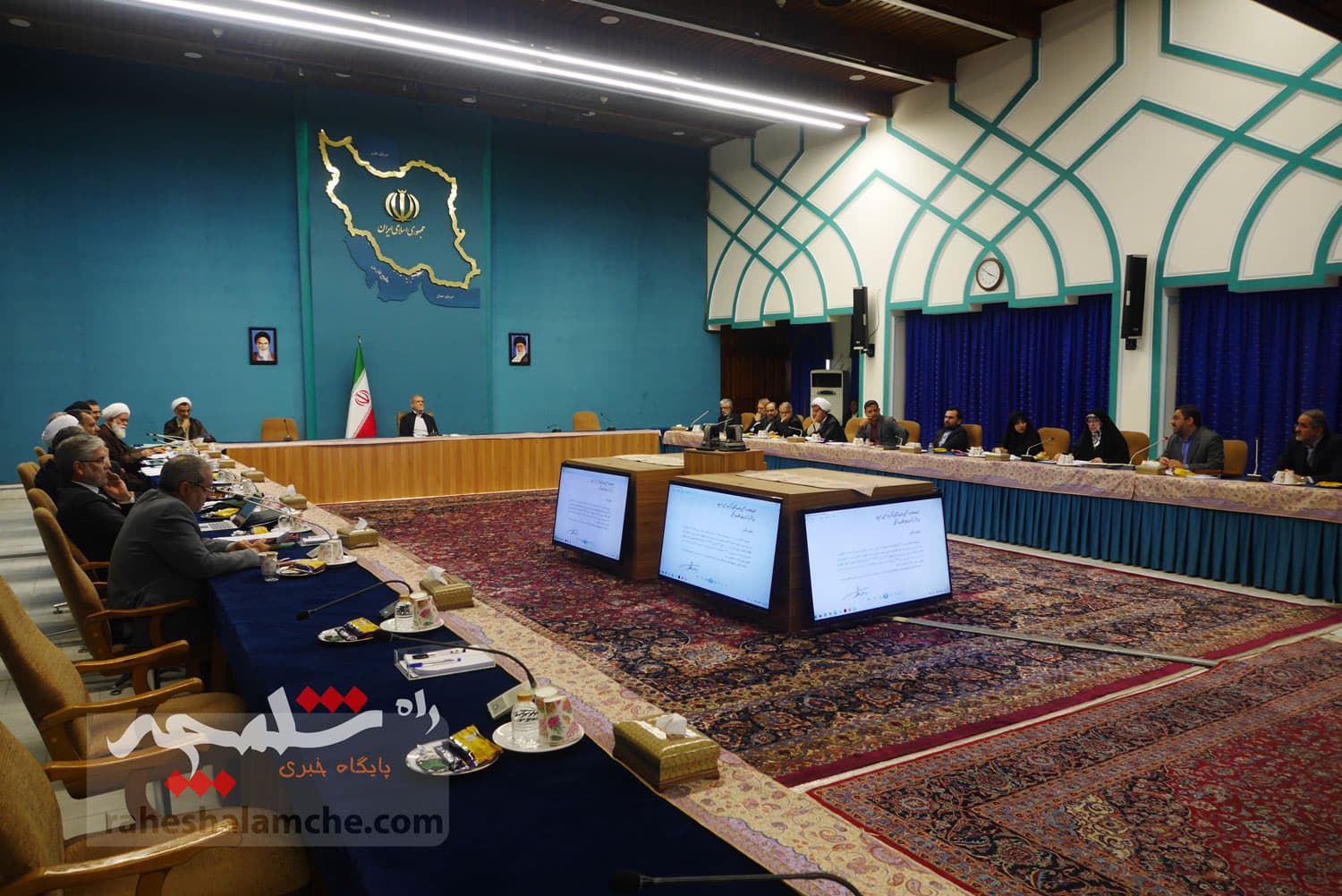 جلسه شورای عالی انقلاب فرهنگی برگزار شد +تصاویر — تصویر 39