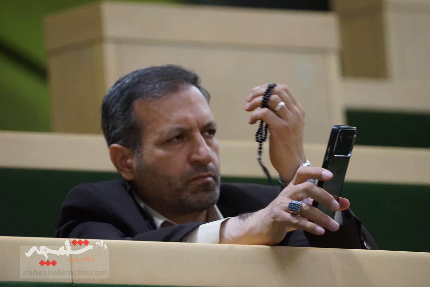 صحن علنی روز سهشنبه مجلس +تصاویر — تصویر 30