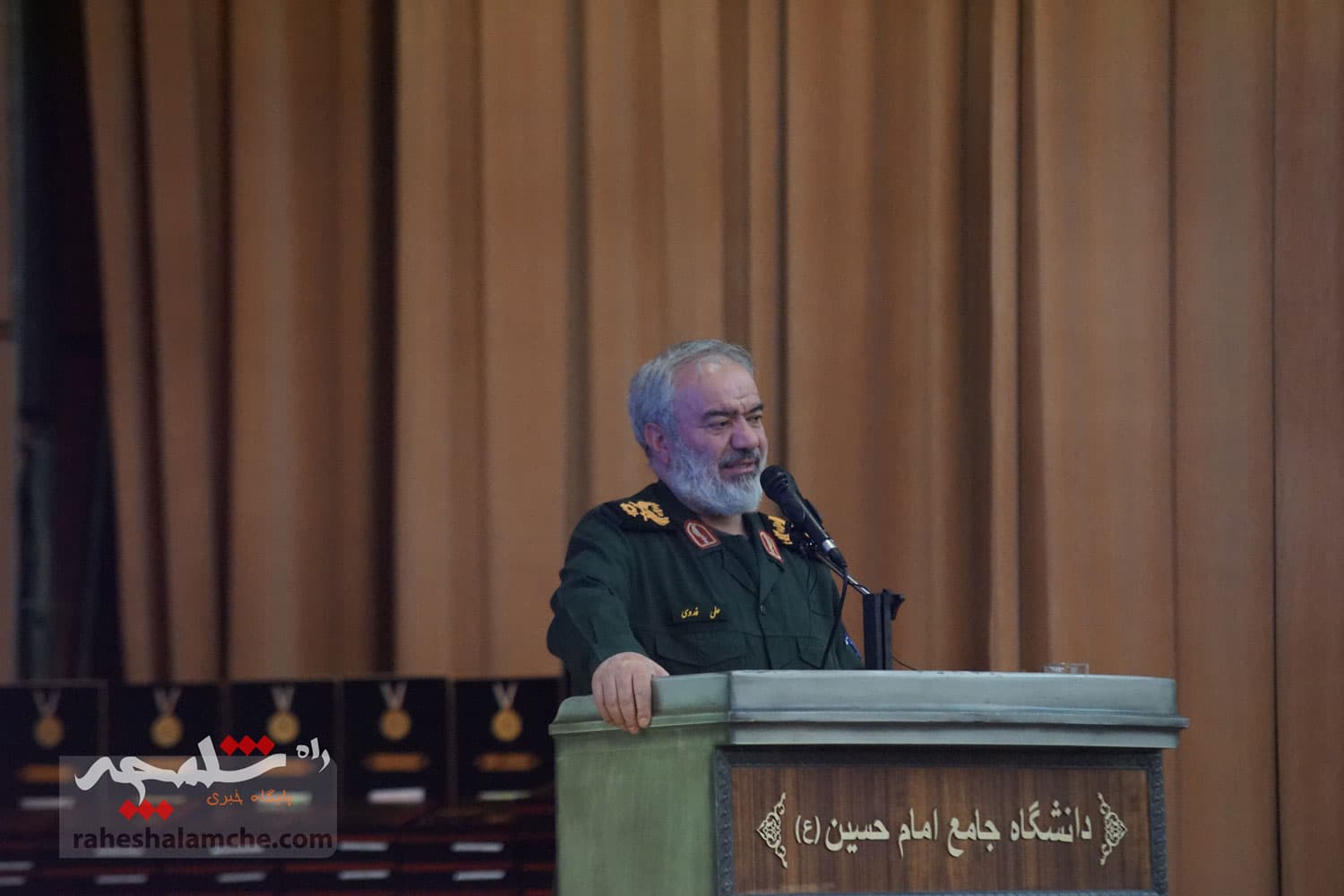تجلیل از منتخبان جشنواره پژوهشی و فناوری در دانشگاه جامع امام حسین(ع) +تصاویر — تصویر 108