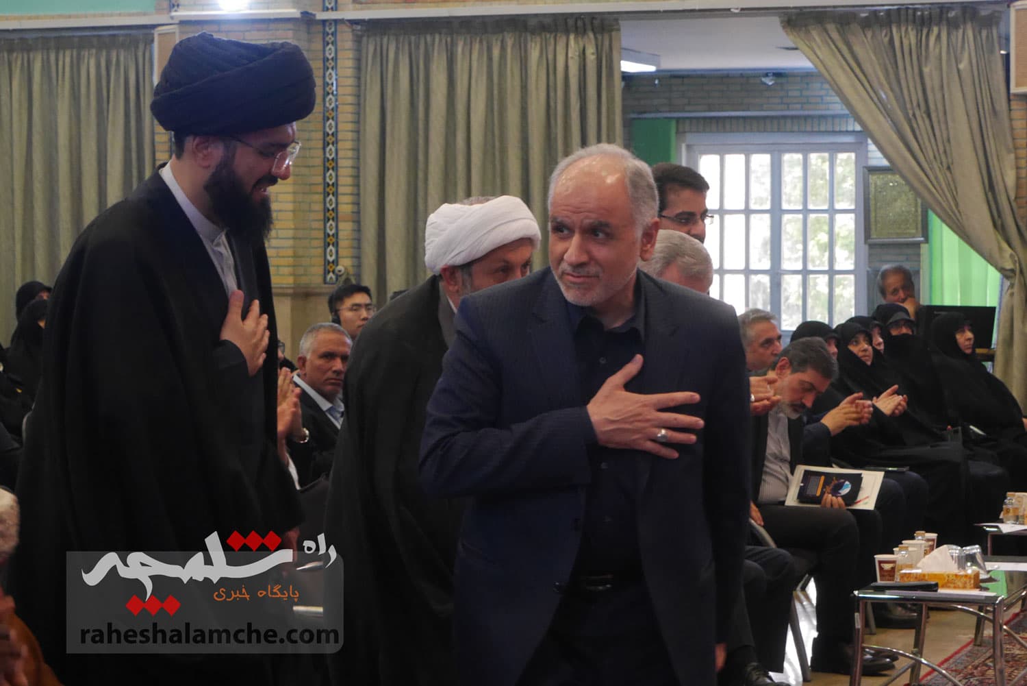 اولین همایش بینالمللی حقوق بشر در رهیافت شرقی برگزار شد — تصویر 145