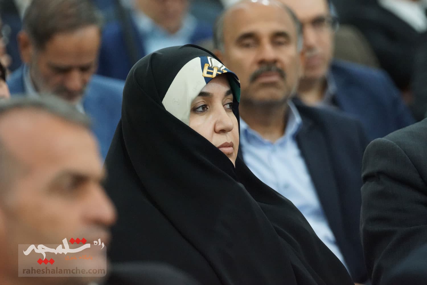 حضور نمایندگان مجلس در حرم امام خمینی(ره) +تصاویر — تصویر 60