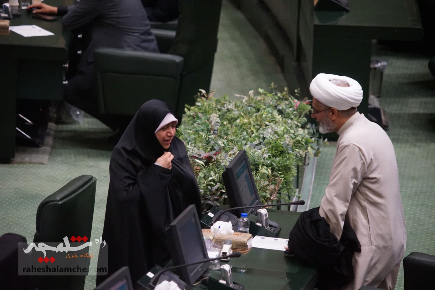 حاشیههای تصویری اولین روز صحن علنی مجلس در سال 1404 — تصویر 56