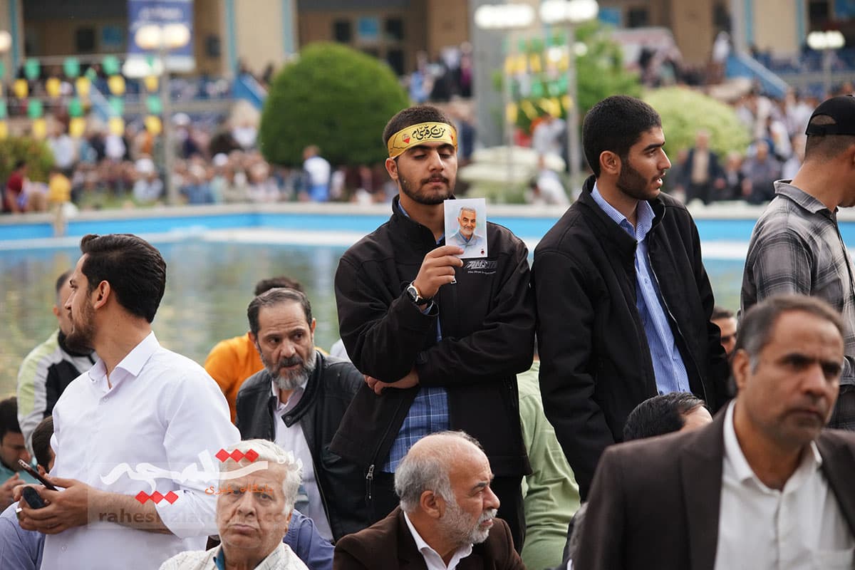 گزارش تصویری نماز عید فطر در مصلی امام خمینی(ره) تهران(2) — تصویر 1