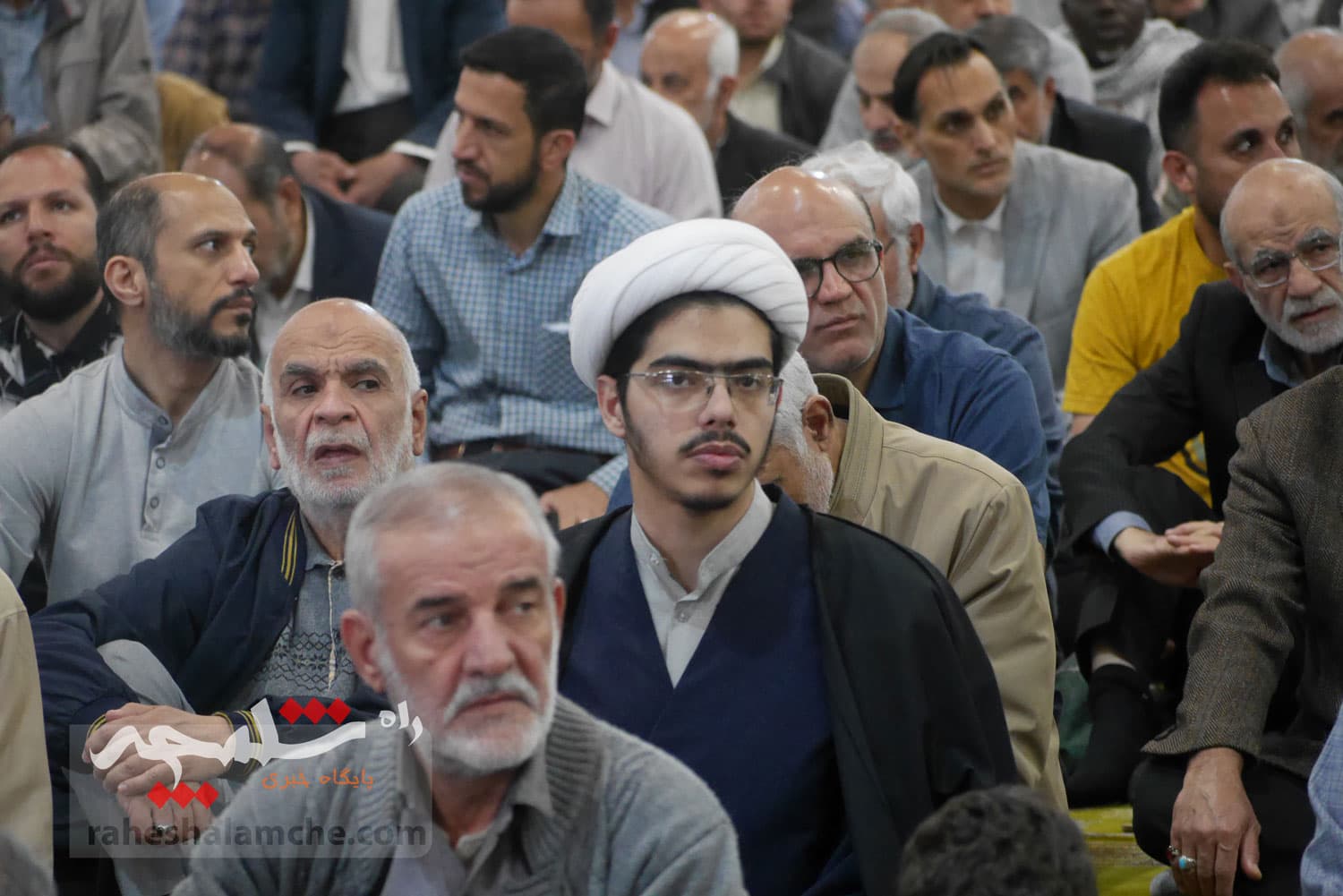 نماز جمعه 15 فروردین تهران برگزار شد +تصاویر — تصویر 38