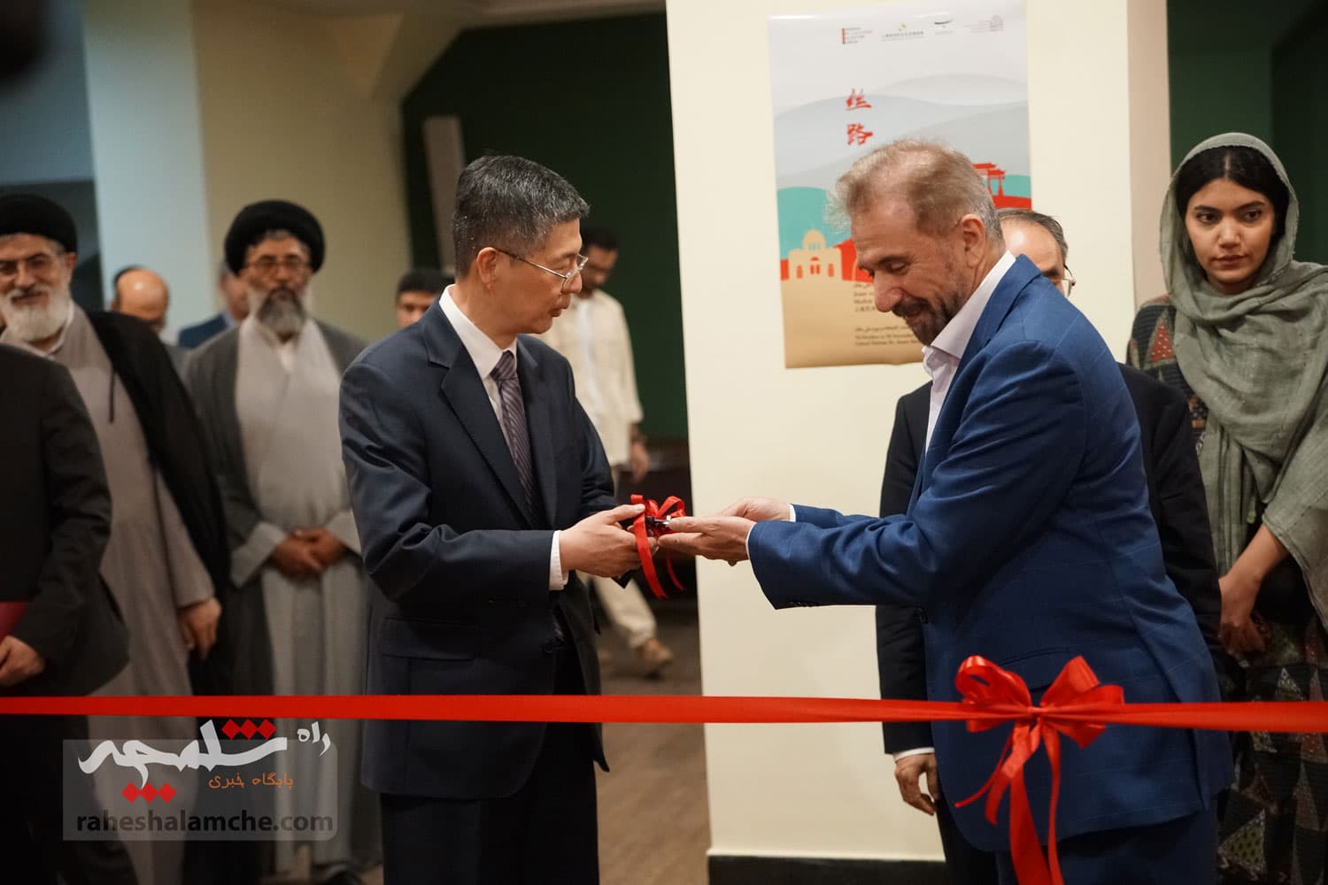 افتتاح نمایشگاه «ابرهای بیپایان جاده ابریشم» در موزه ملک چه گذشت؟ +تصاویر — تصویر 6
