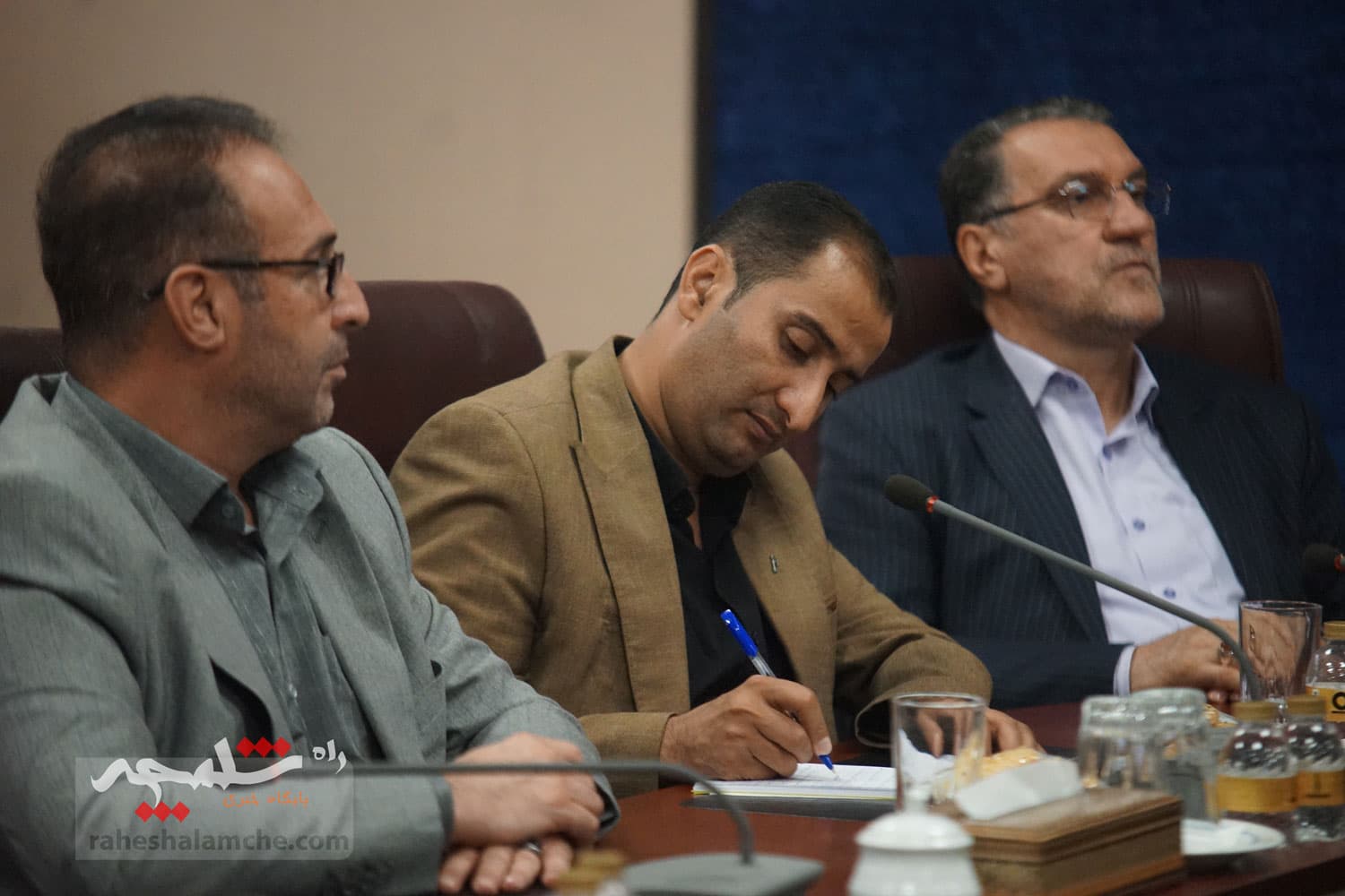 گزارش تصویری اولین روز کاری شهرام دبیری معاون پارلمانی رئیسجمهور — تصویر 30
