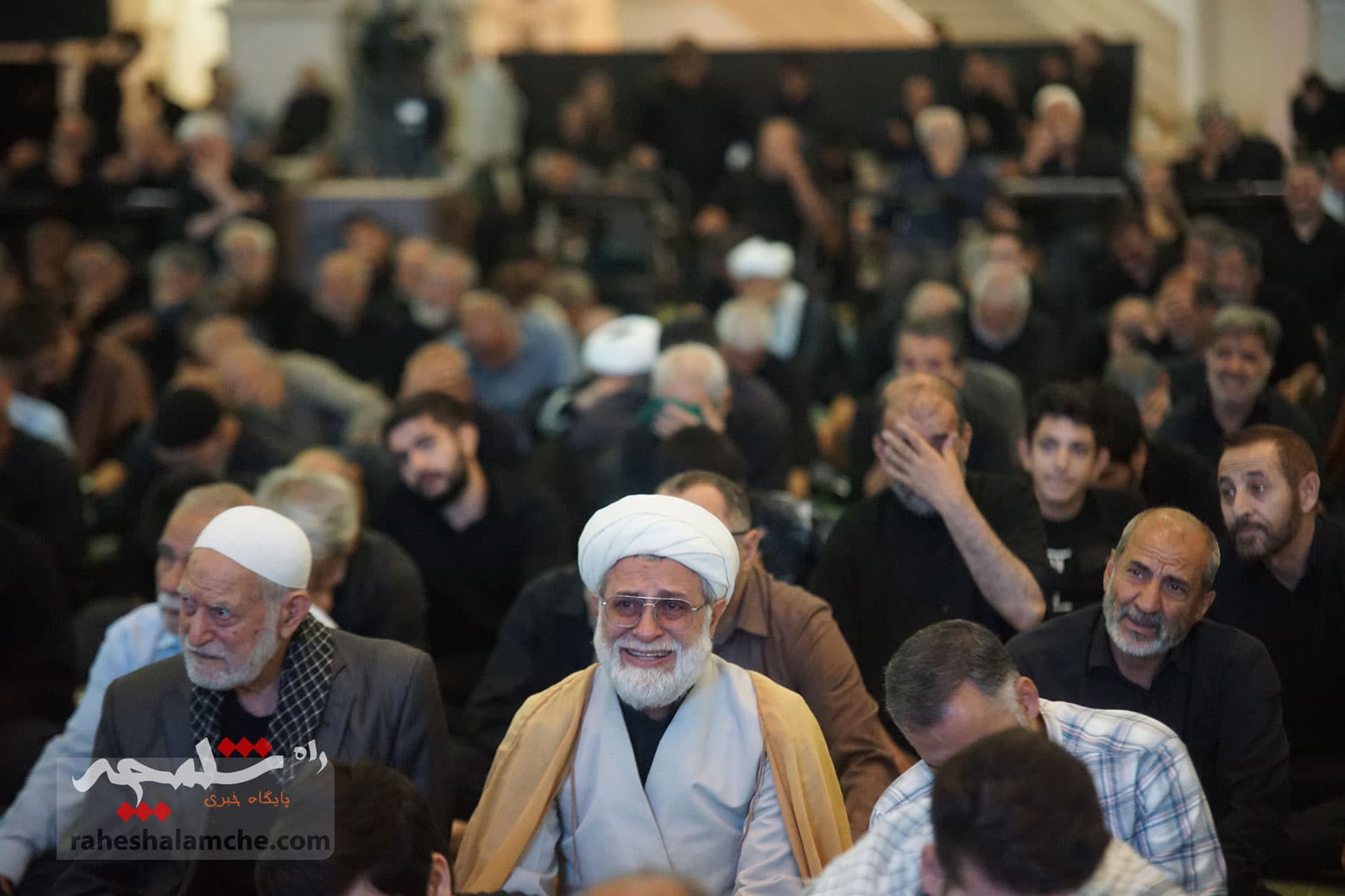 اولین نماز جمعه تهران در ماه محرم برگزار شد +تصاویر — تصویر 36