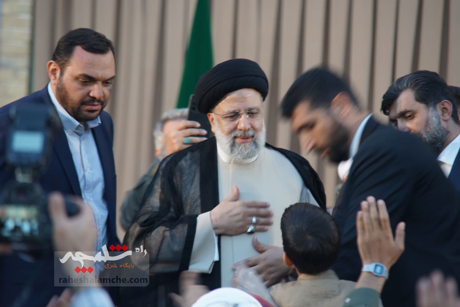تصاویر اختصاصی دیده نشده از رئیسجمهور شهید +تصاویر — تصویر 71